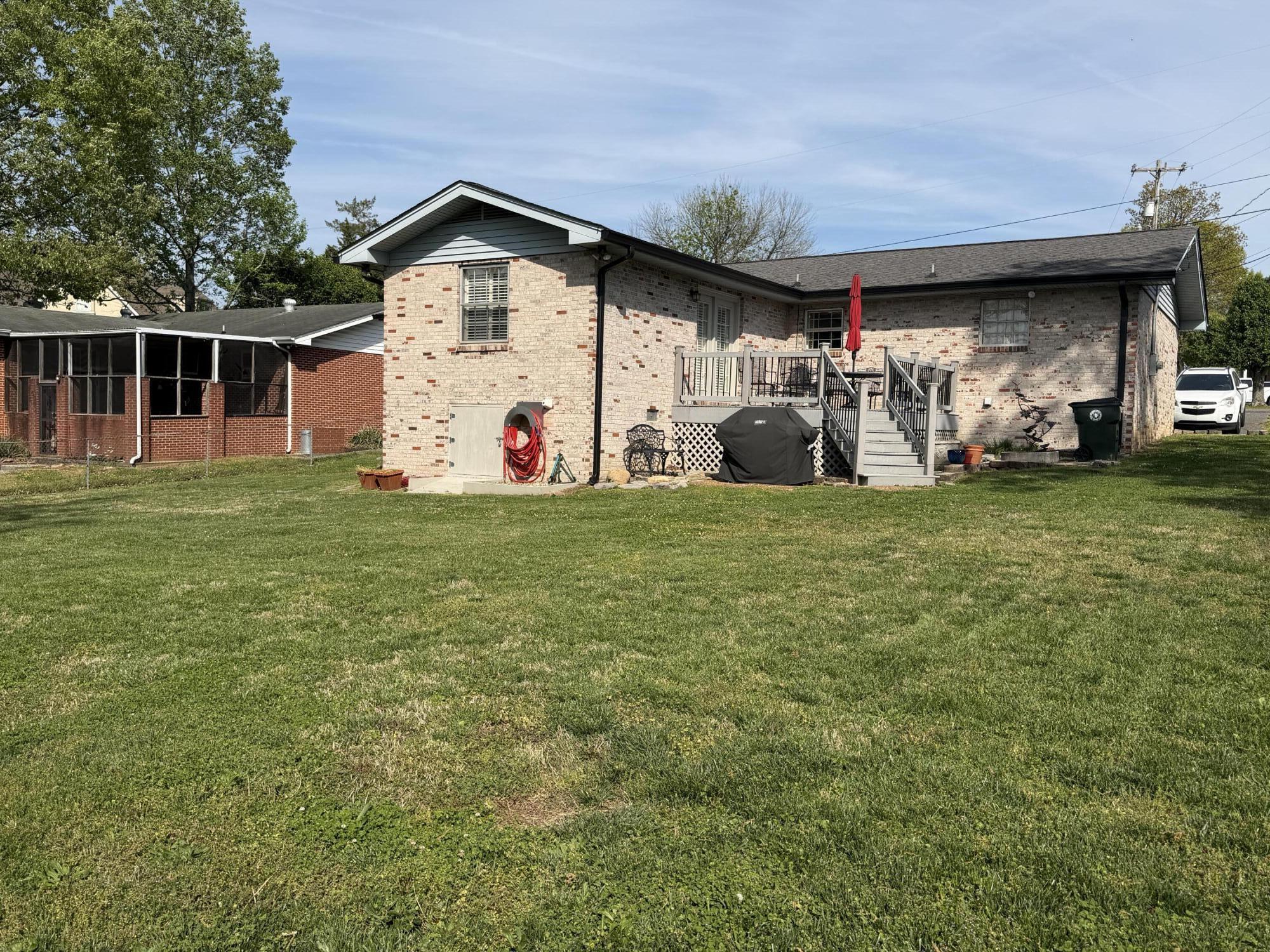 53 S Glade Road