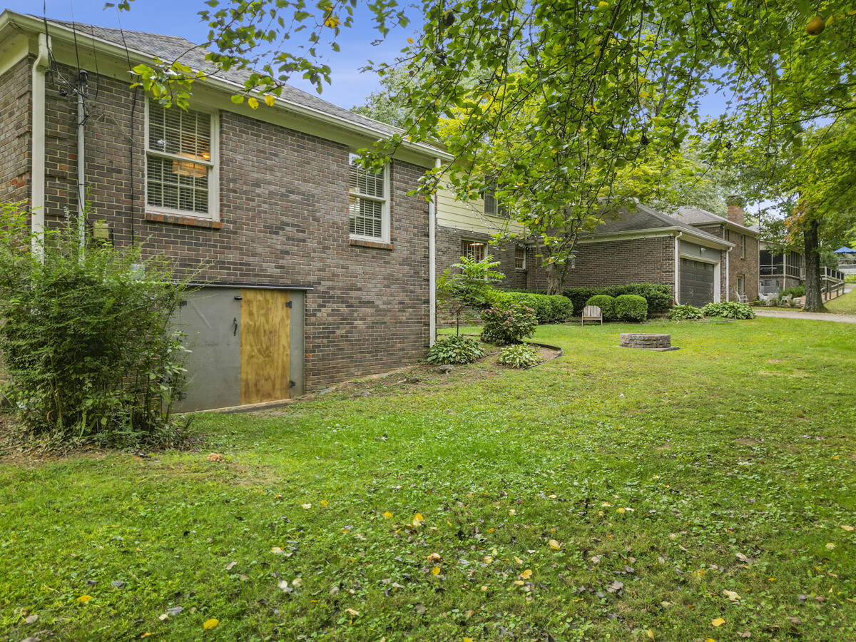 7475 Preston Circle