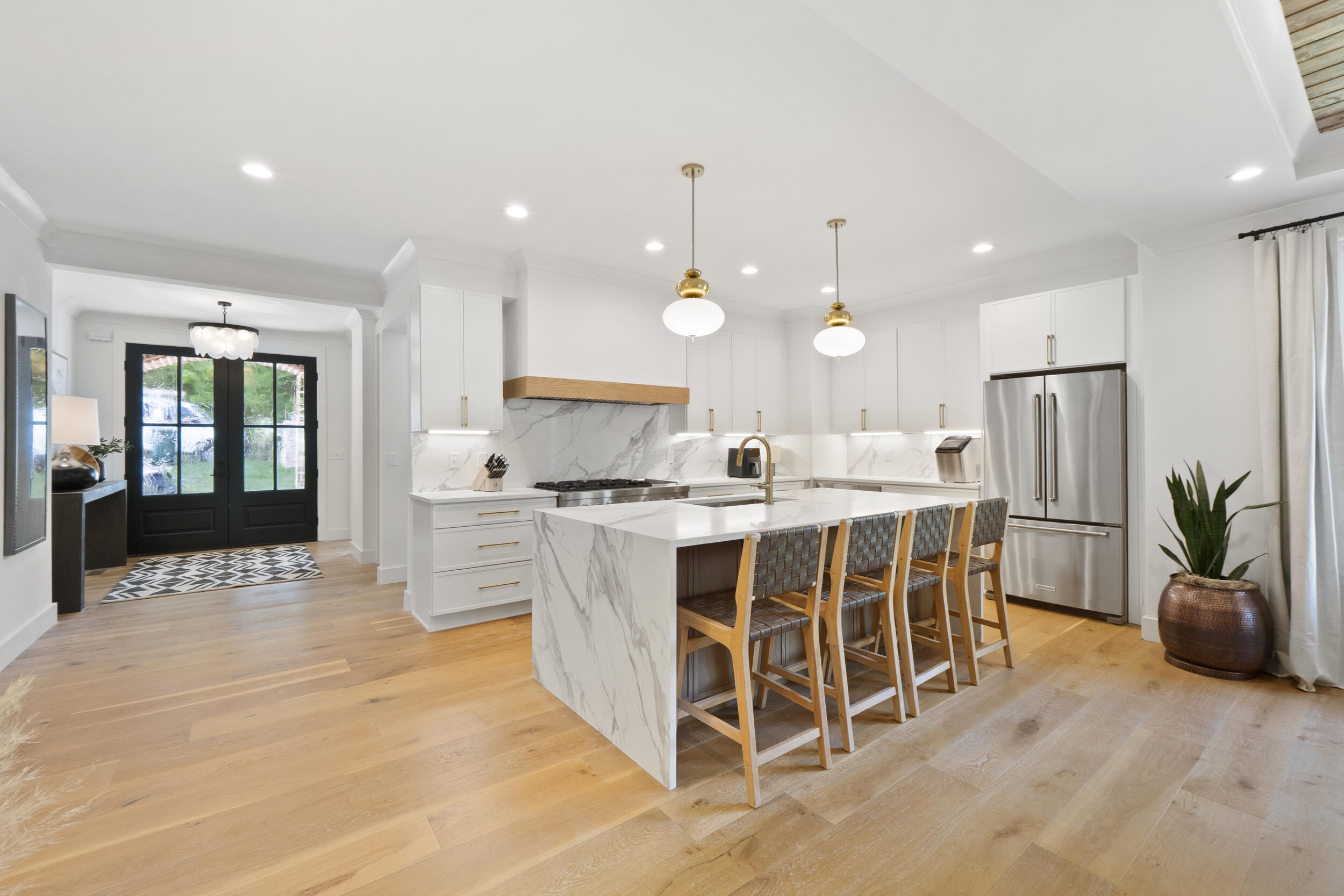 3841 Kings Road