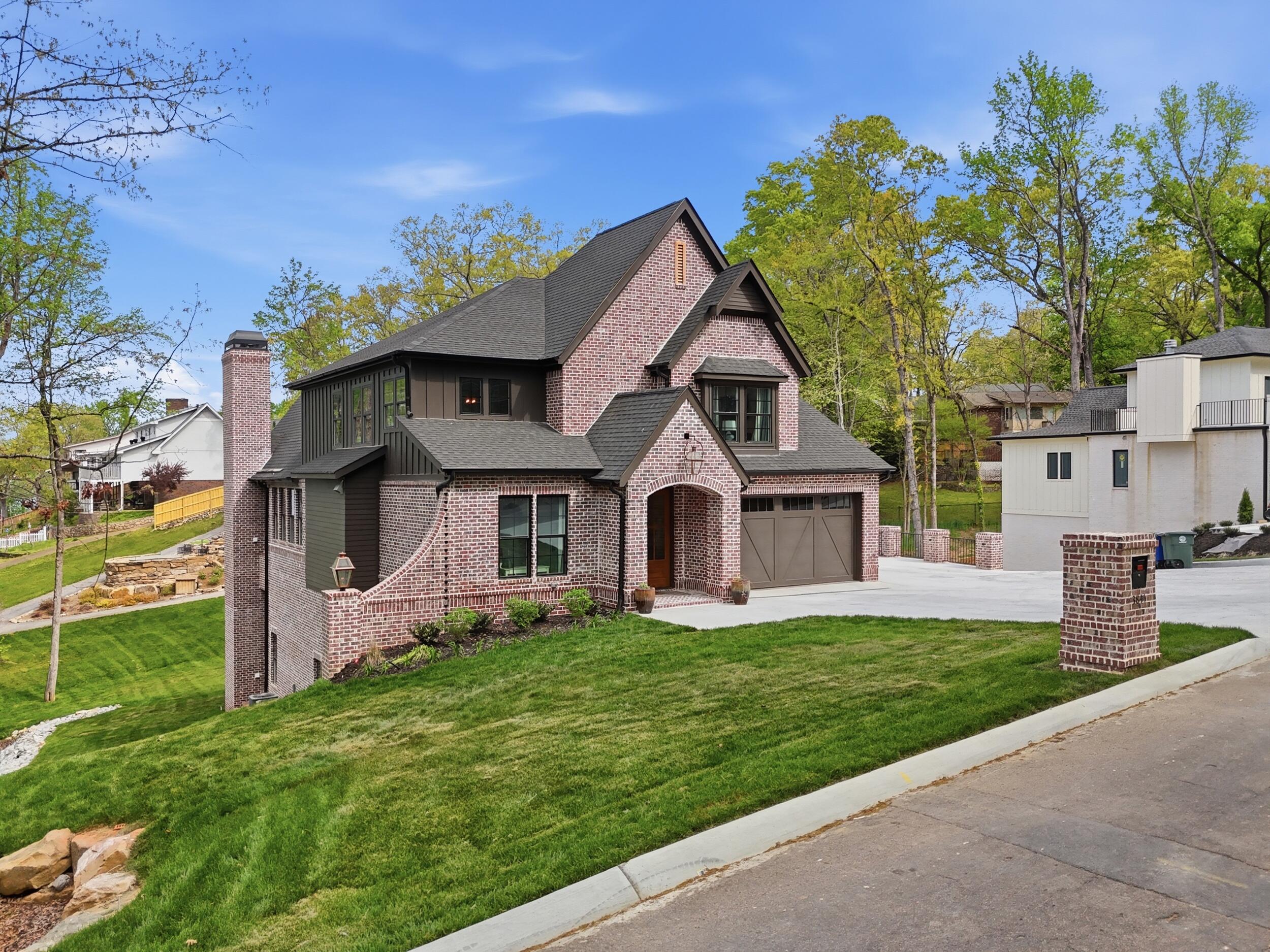 3841 Kings Road
