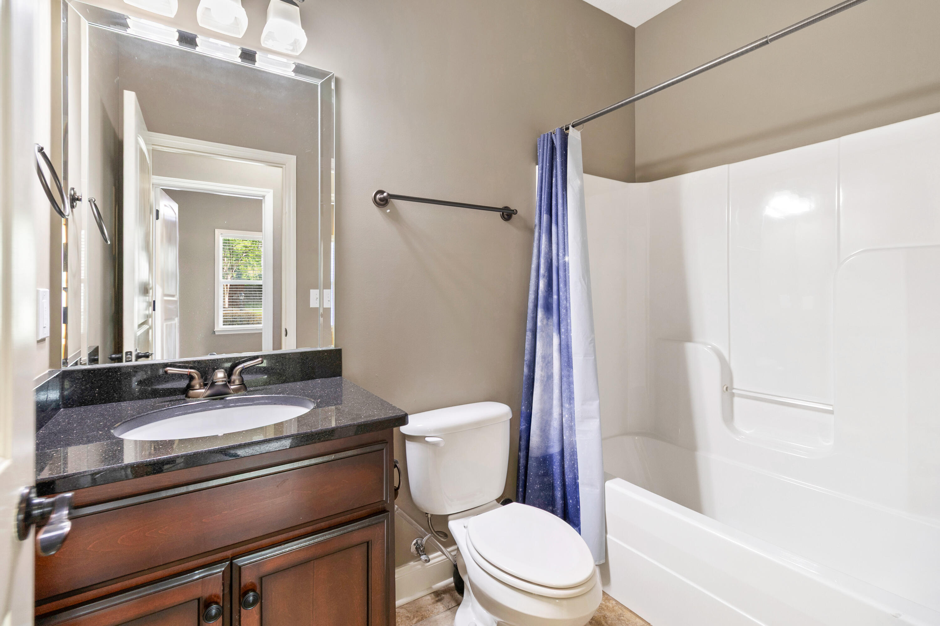 2711 Waterhaven Drive, 21