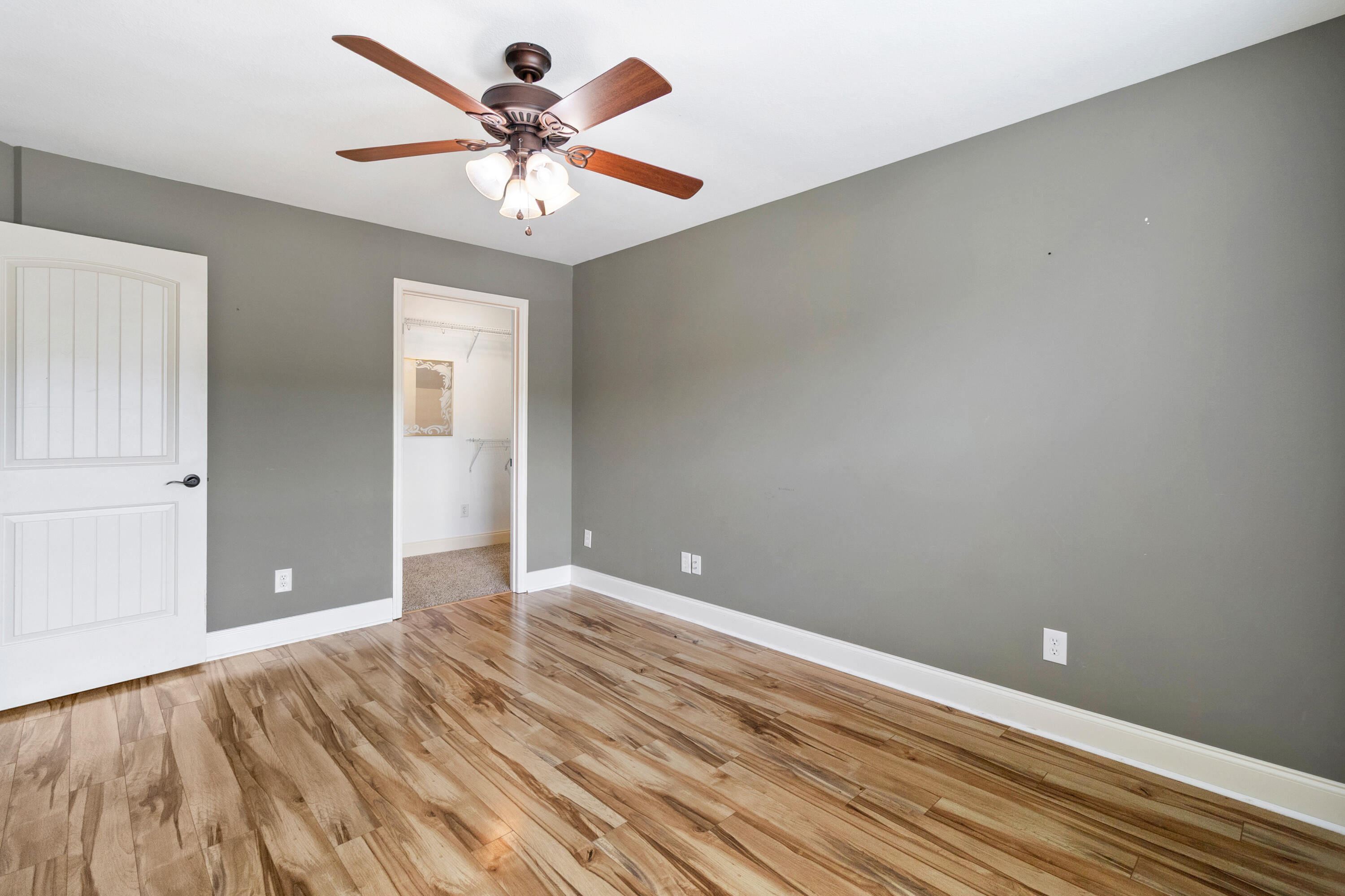 2711 Waterhaven Drive, 21