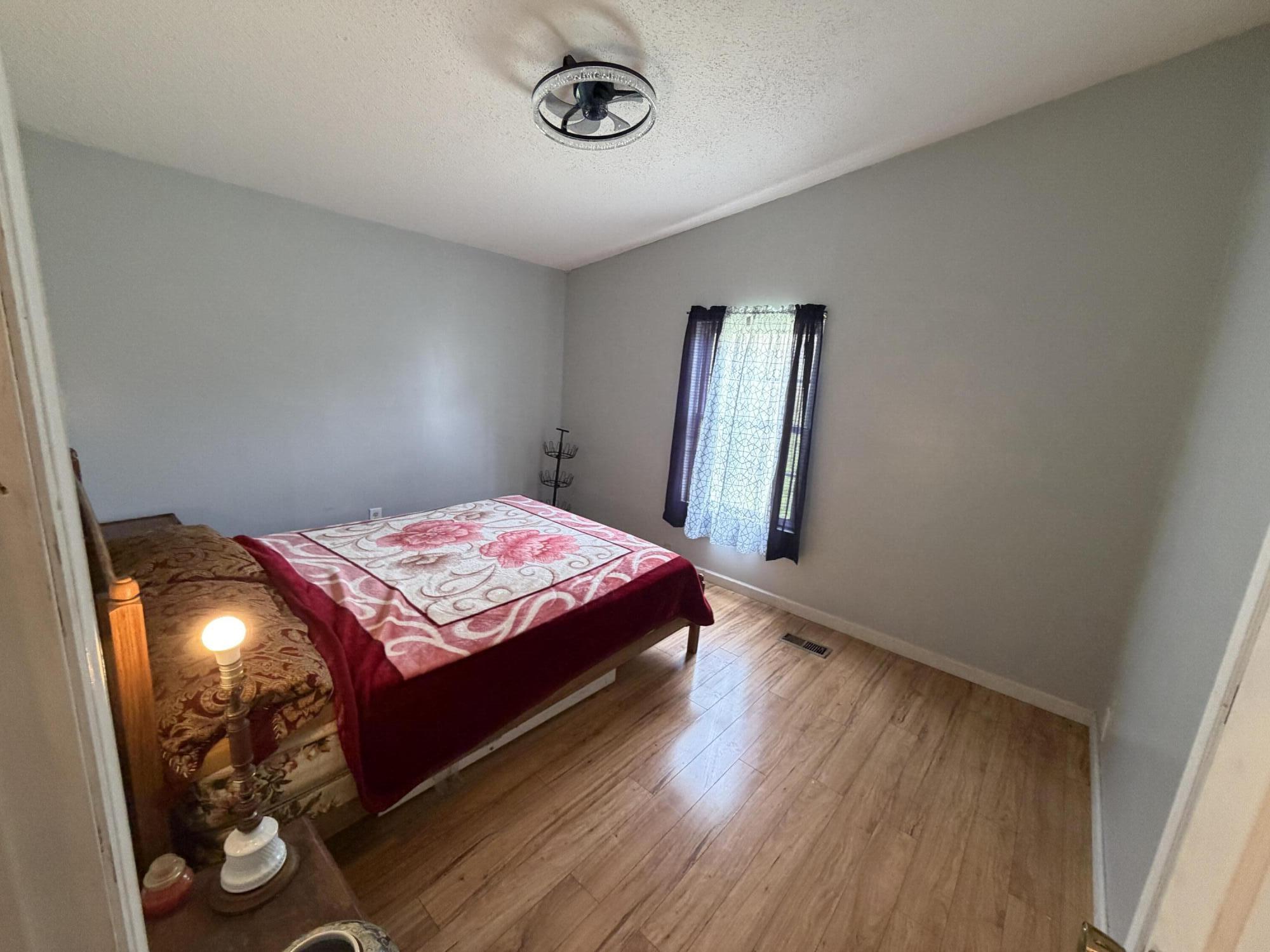 1241 Back Penn Road