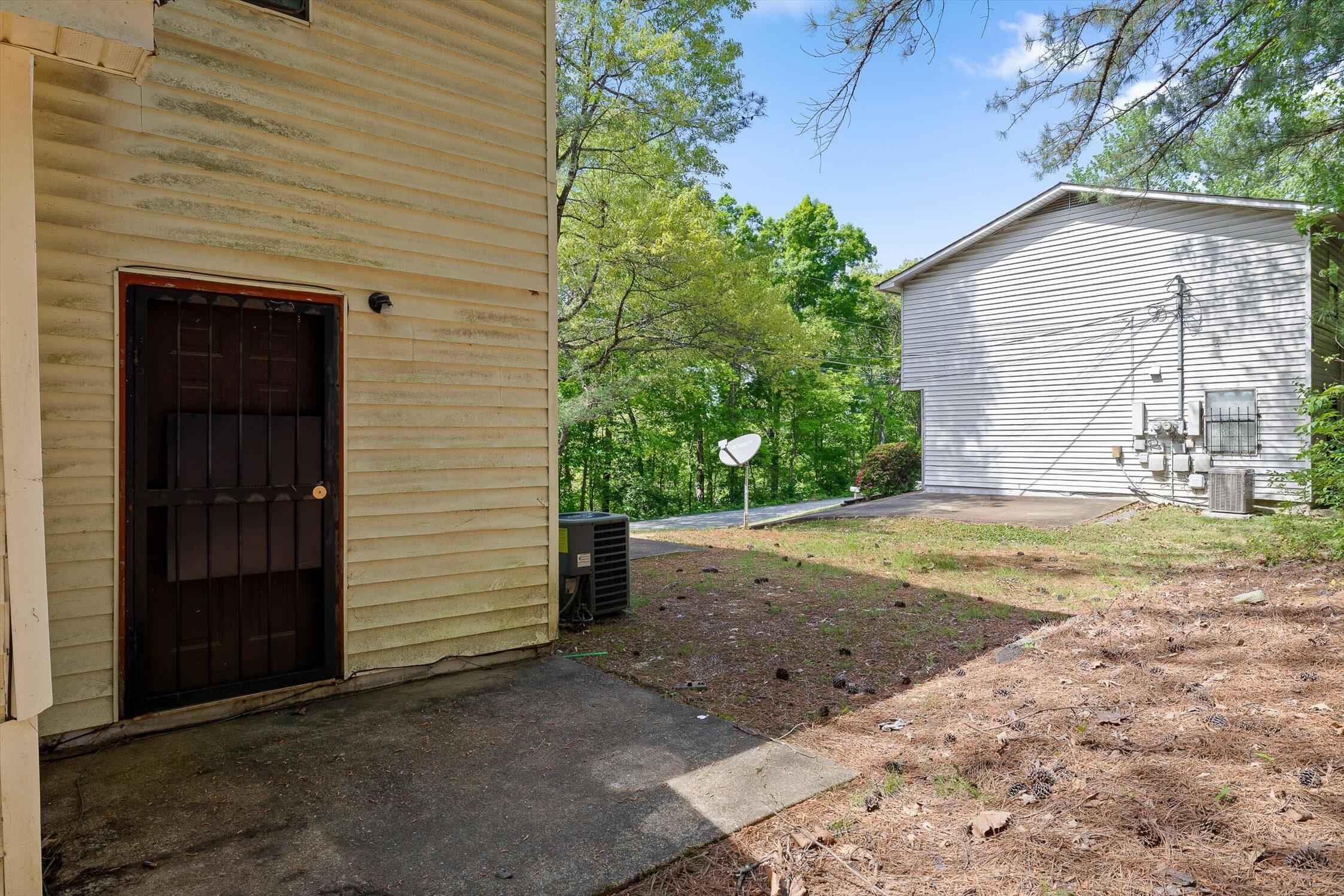 7612 Noah Reid Road