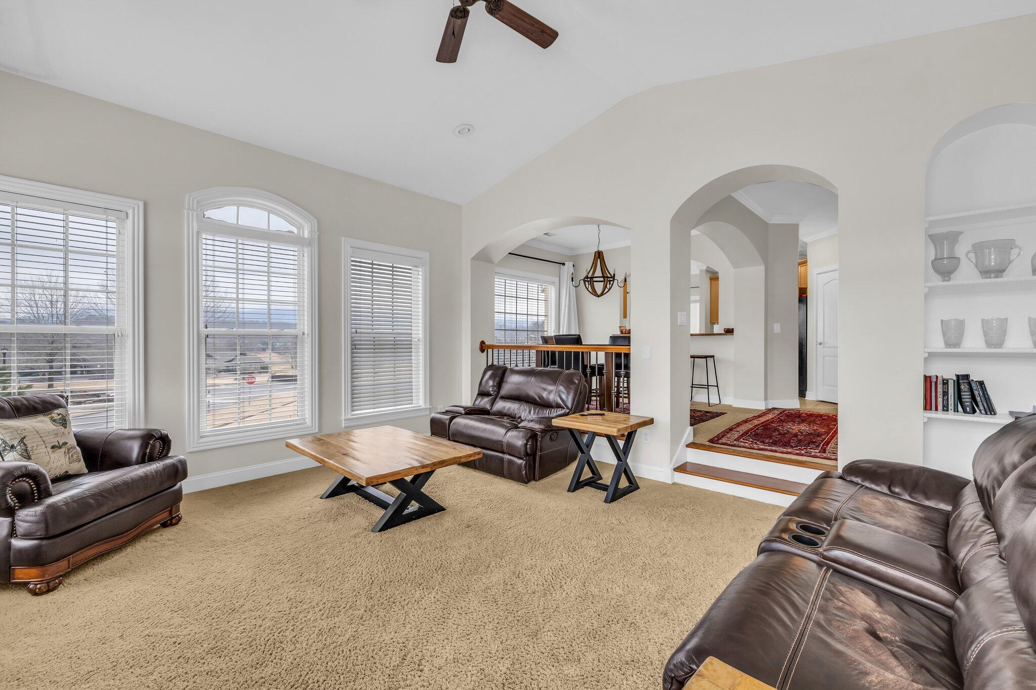 707 Renaissance Court