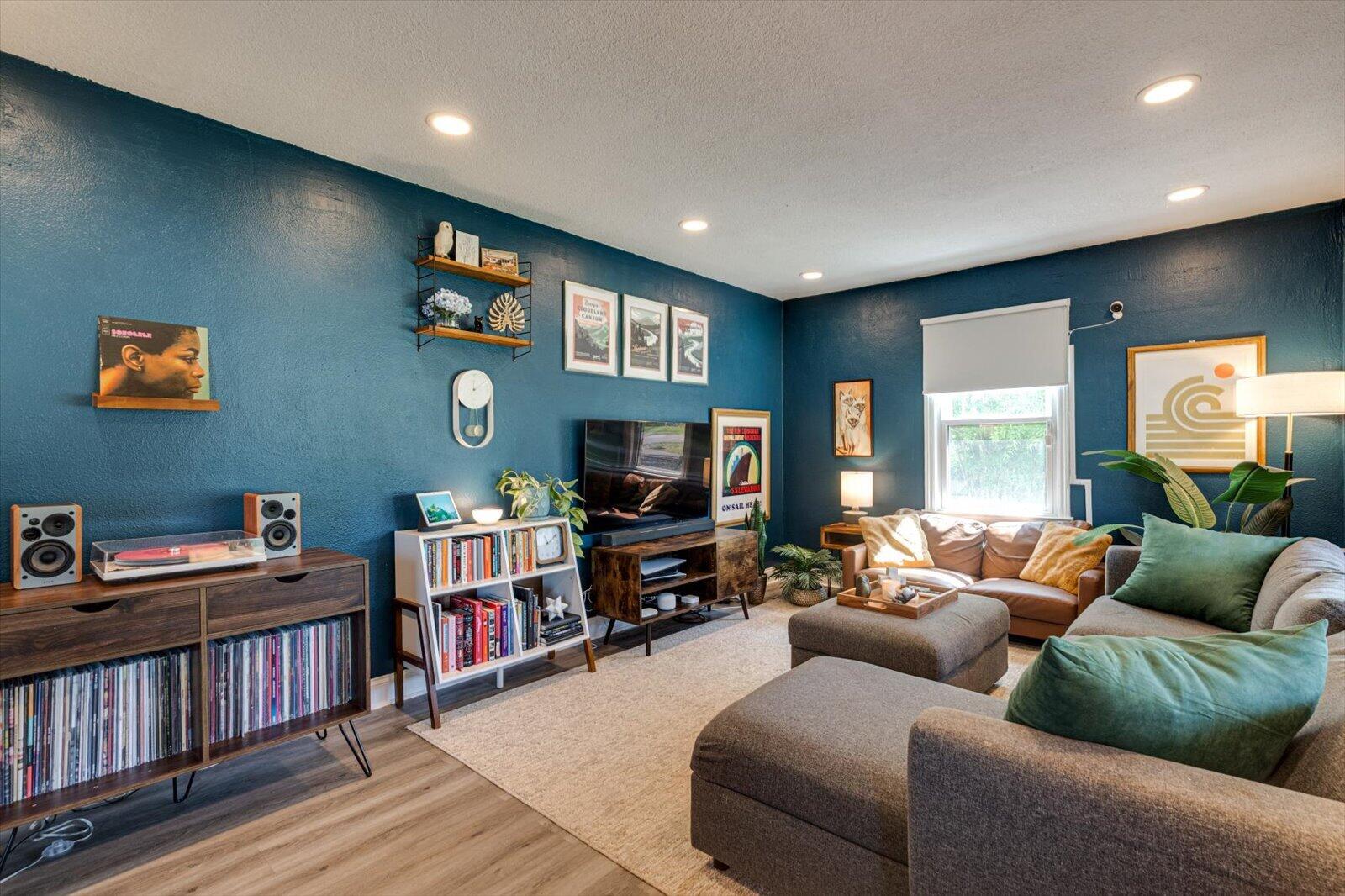 4909 Fike Drive