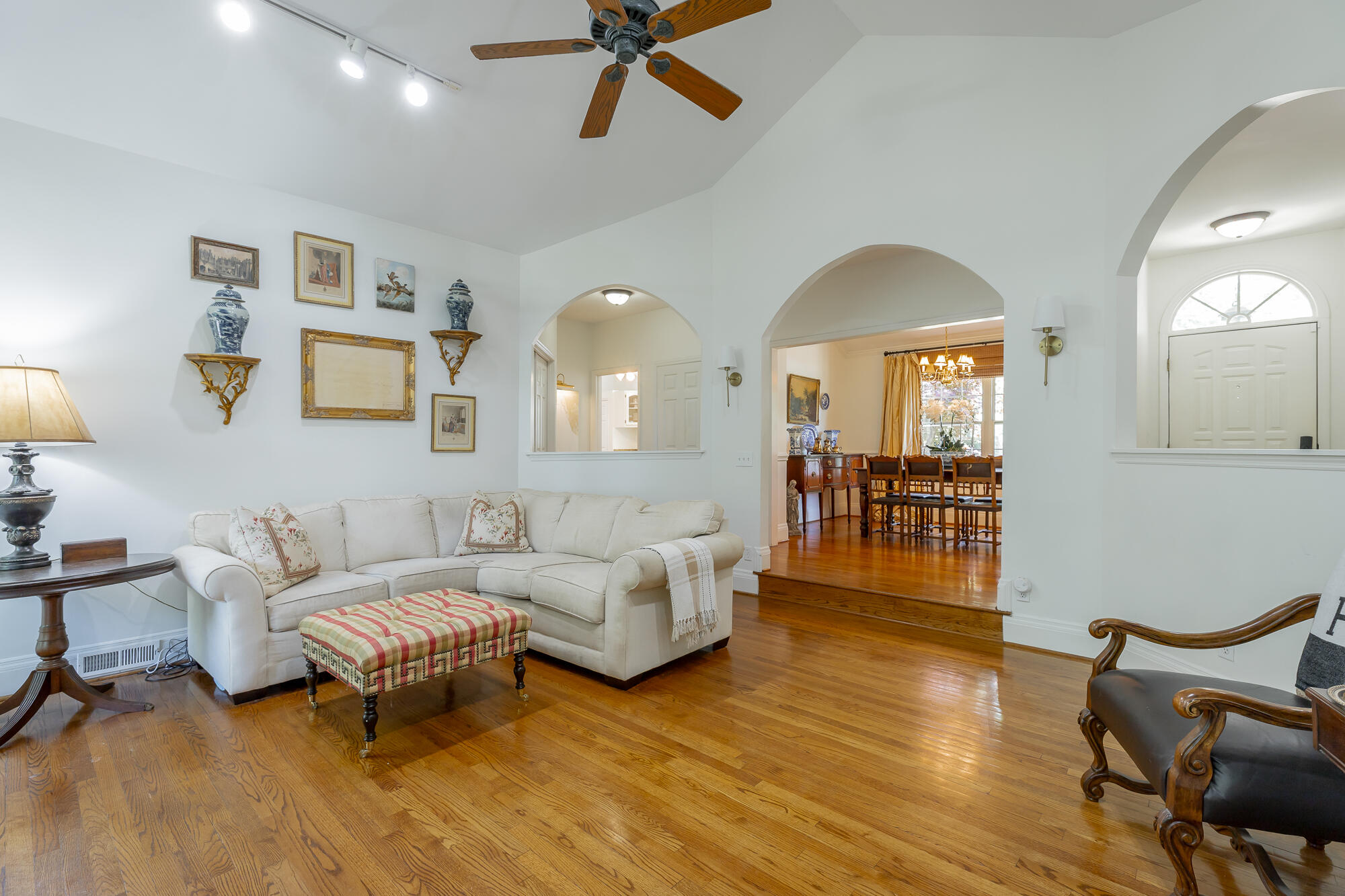 1239 Marijon Drive