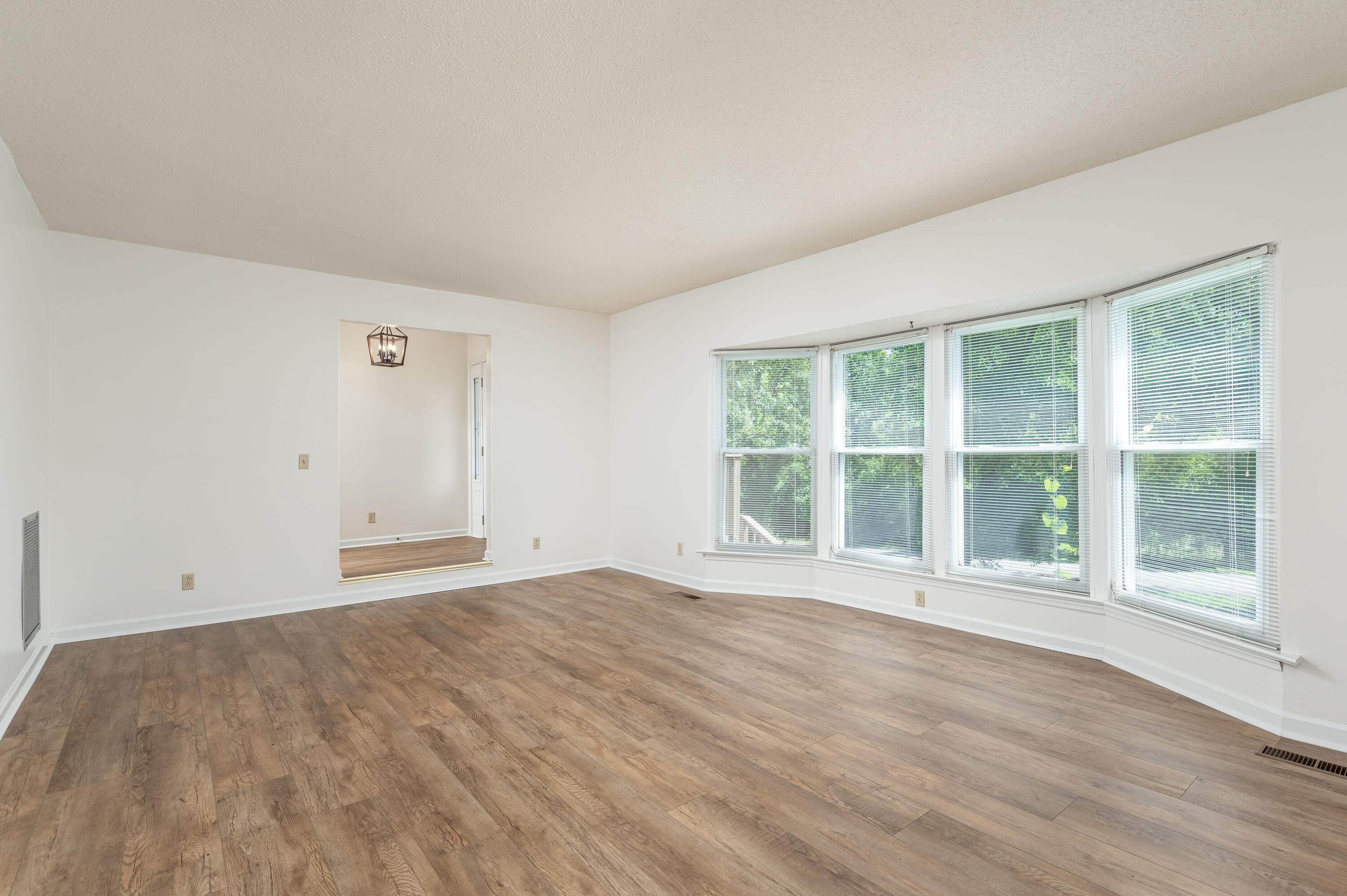 5310 Lynn Road