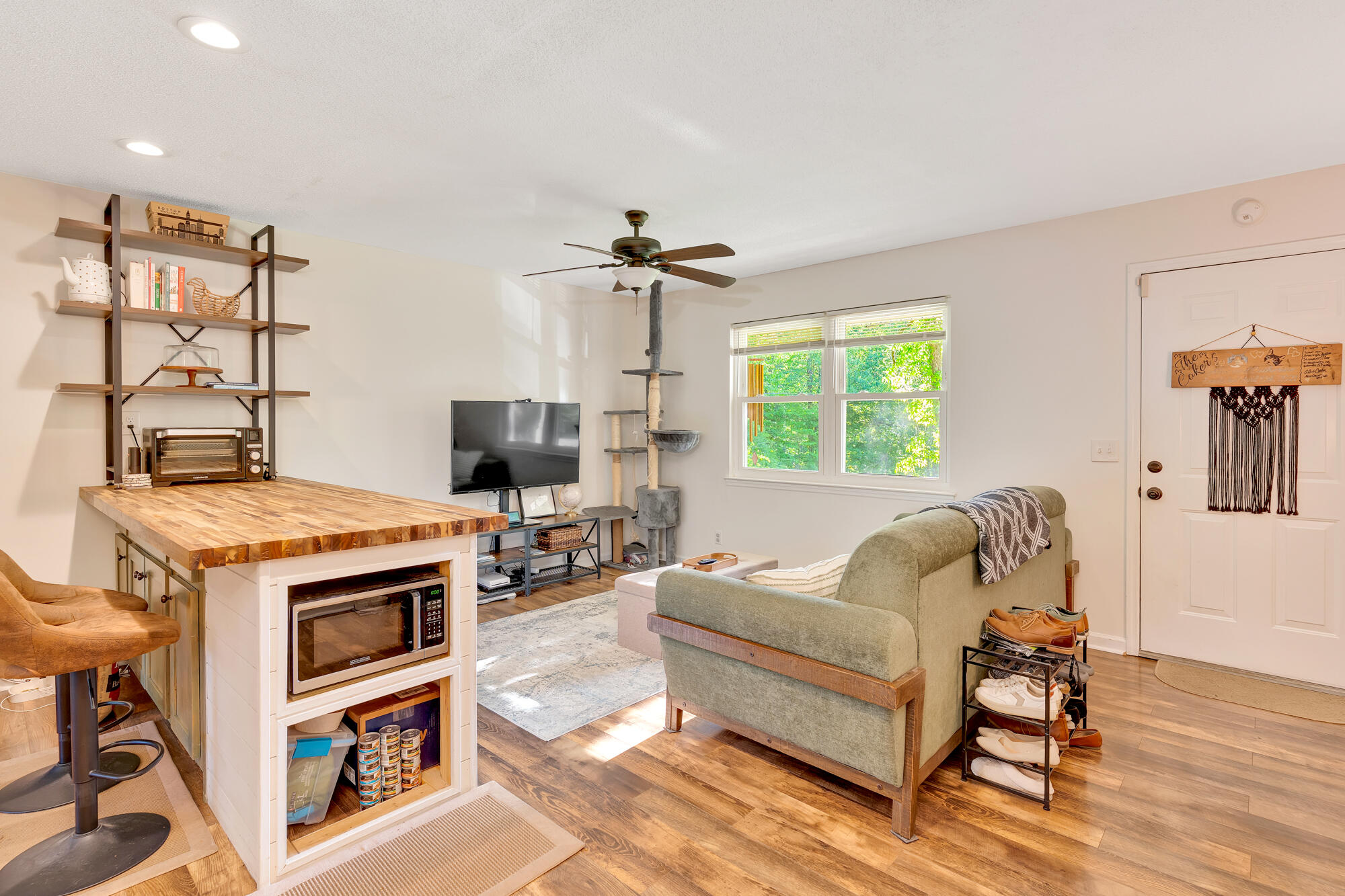 806 Childress Hollow Road