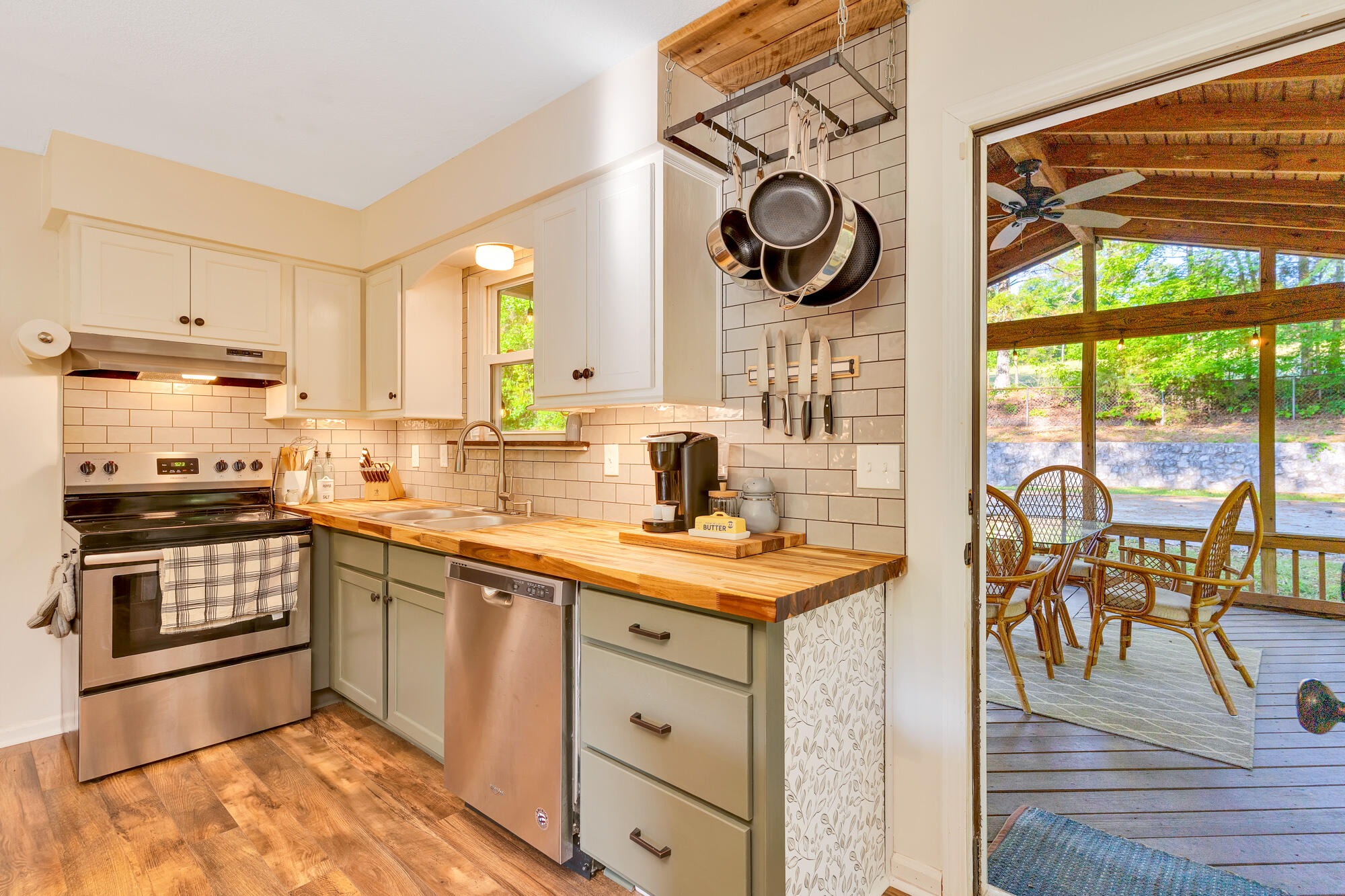 806 Childress Hollow Road