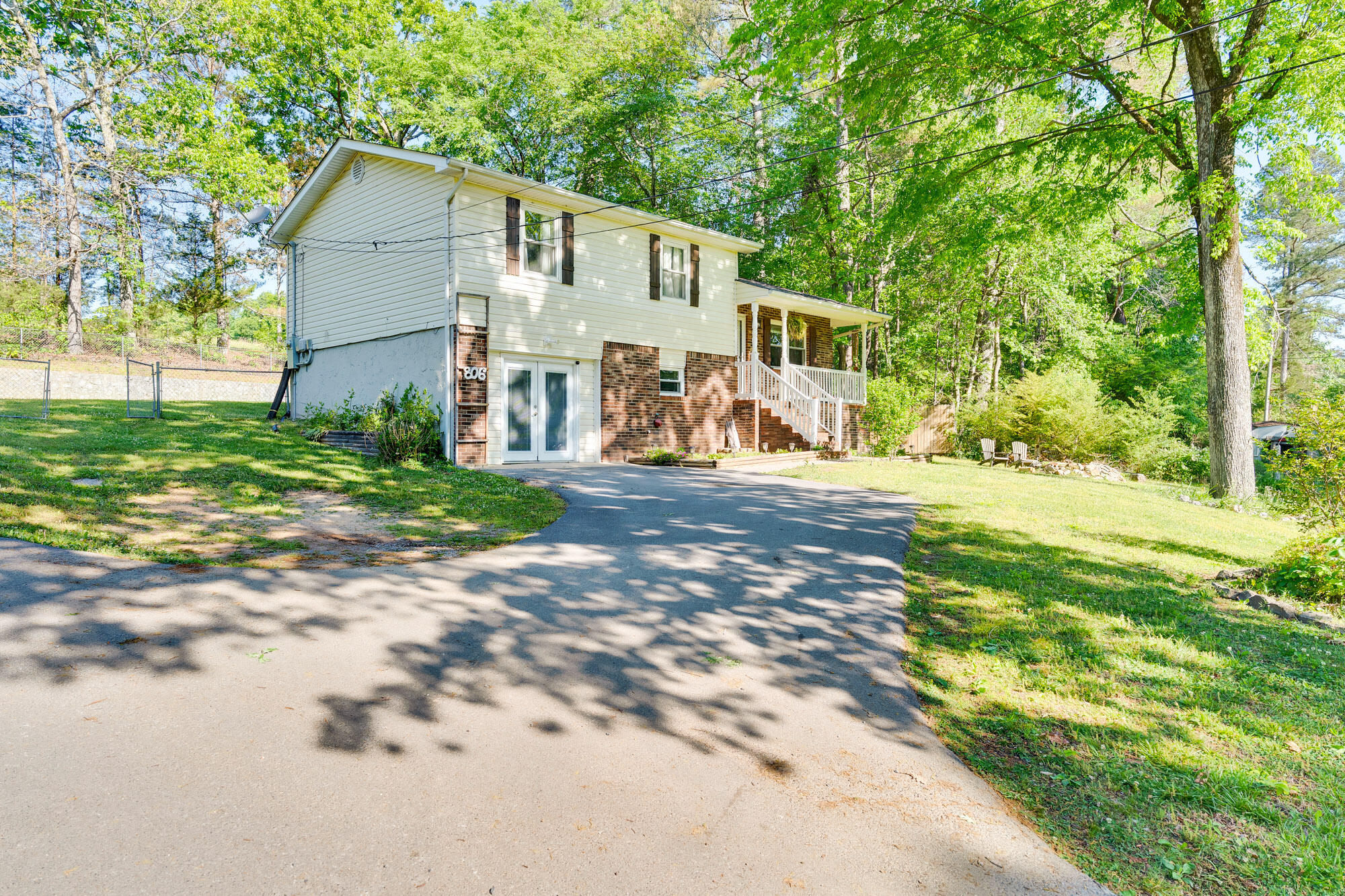 806 Childress Hollow Road