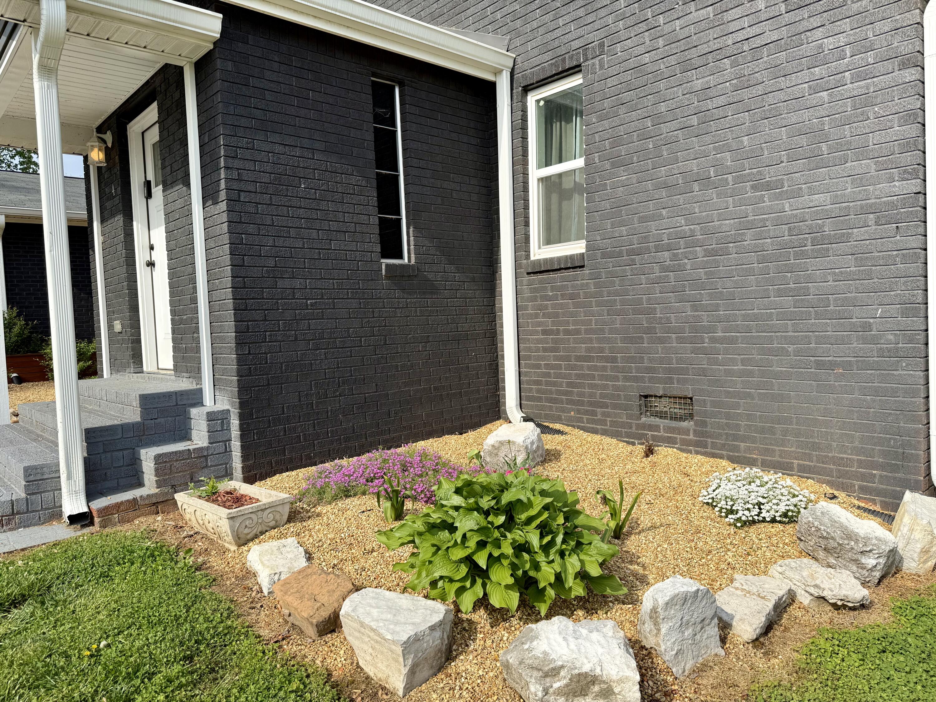 602 Elm Avenue, 1,2,3,4