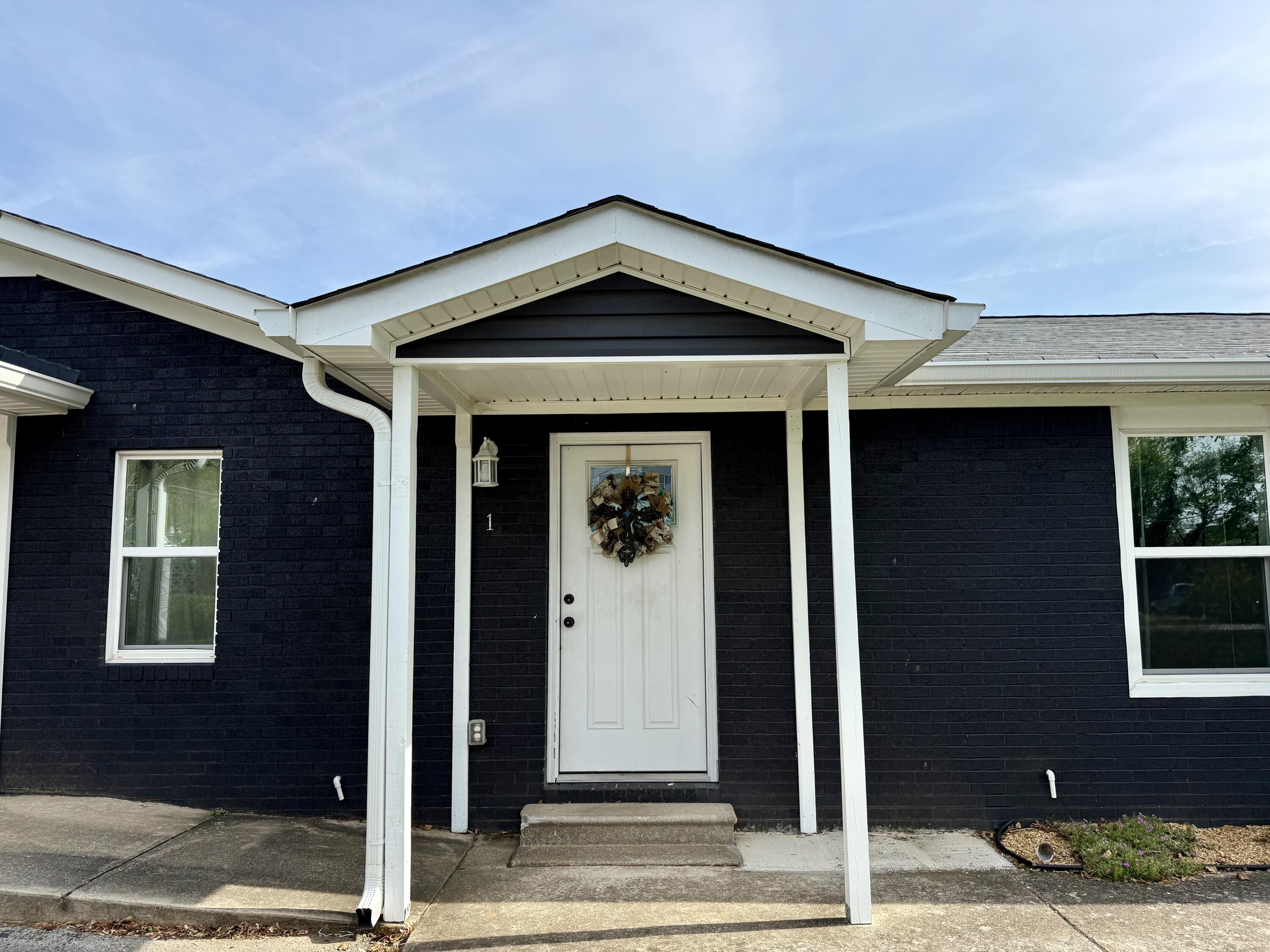 602 Elm Avenue, 1,2,3,4