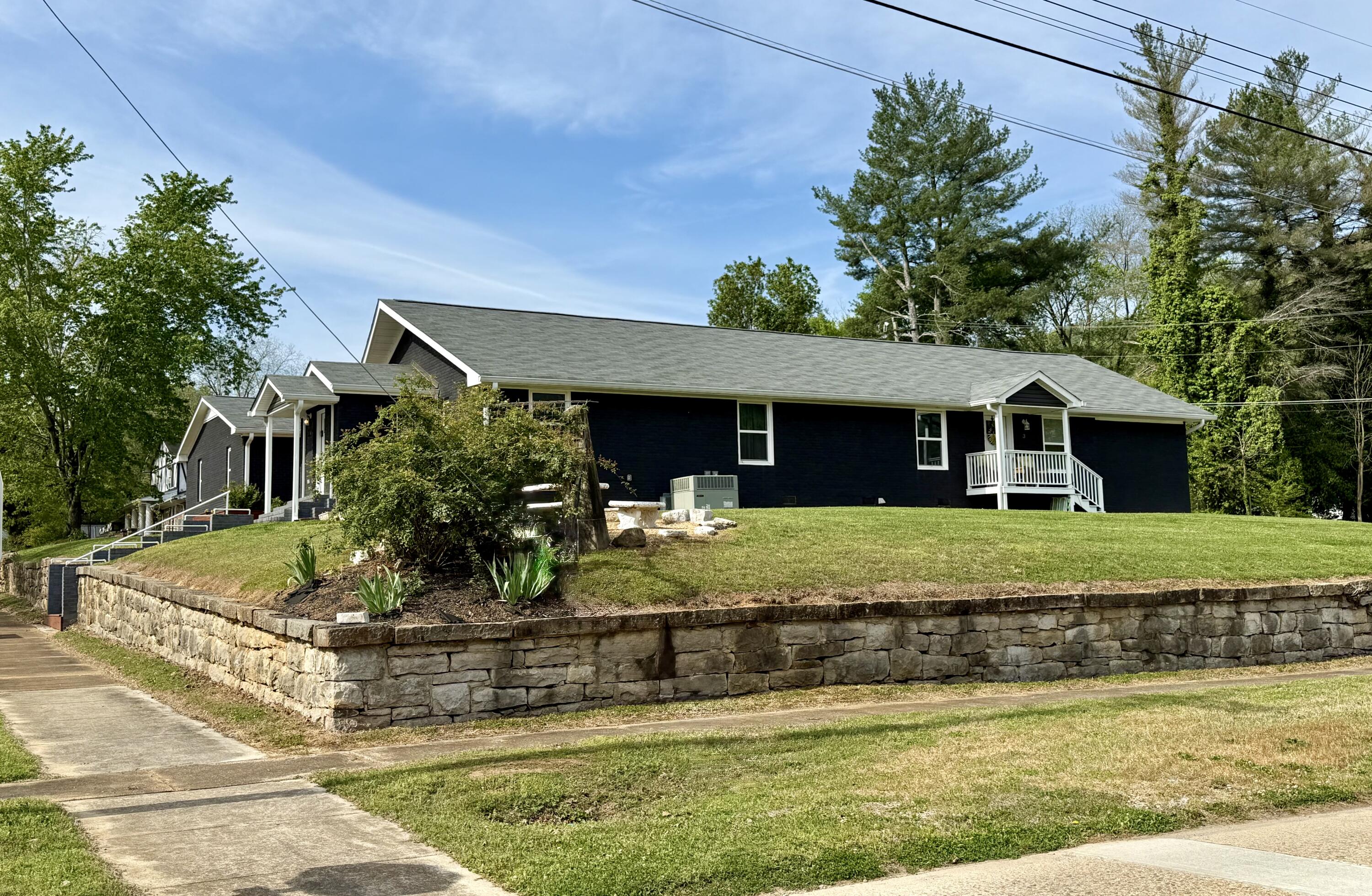 602 Elm Avenue, 1,2,3,4