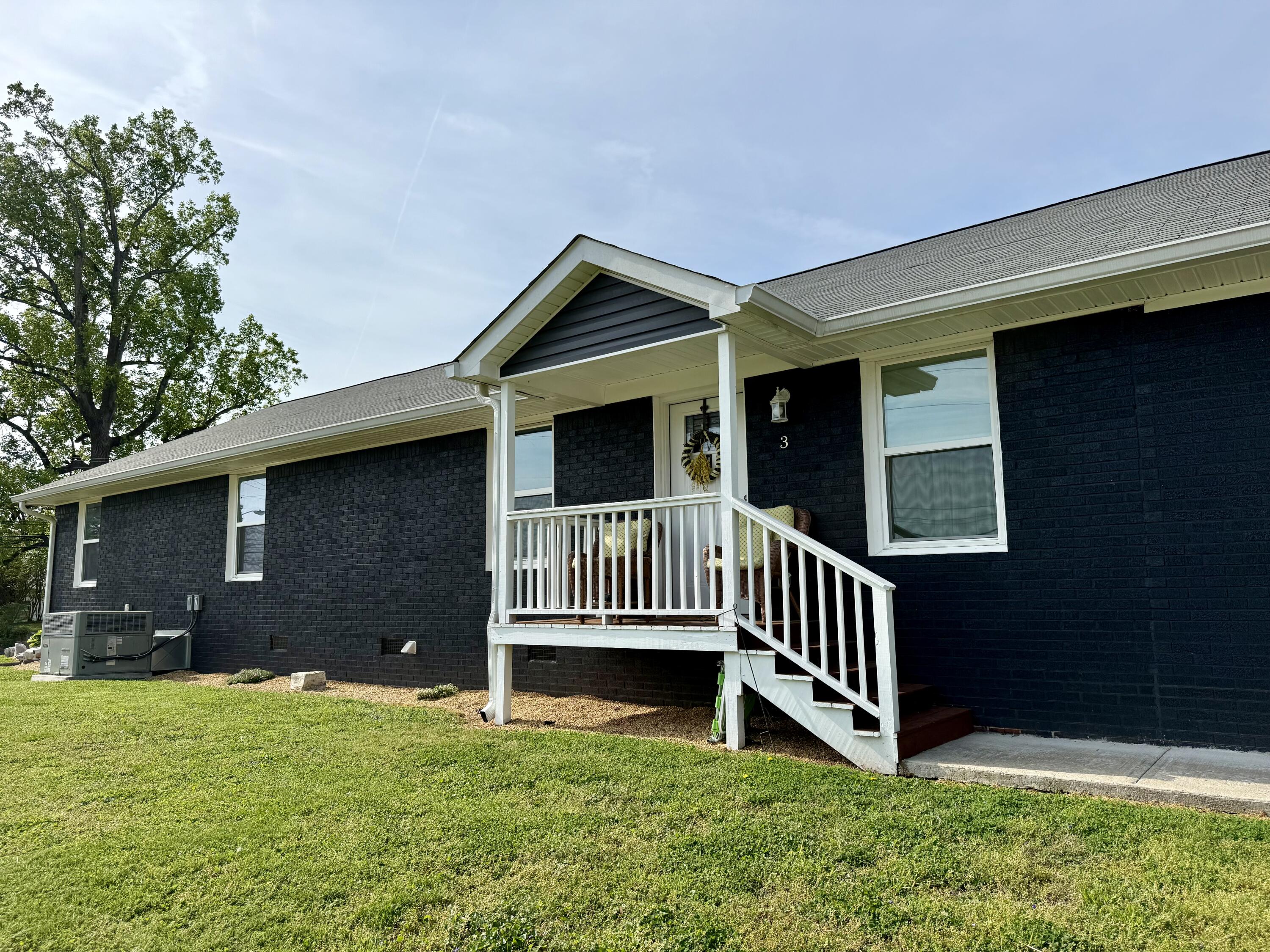 602 Elm Avenue, 1,2,3,4