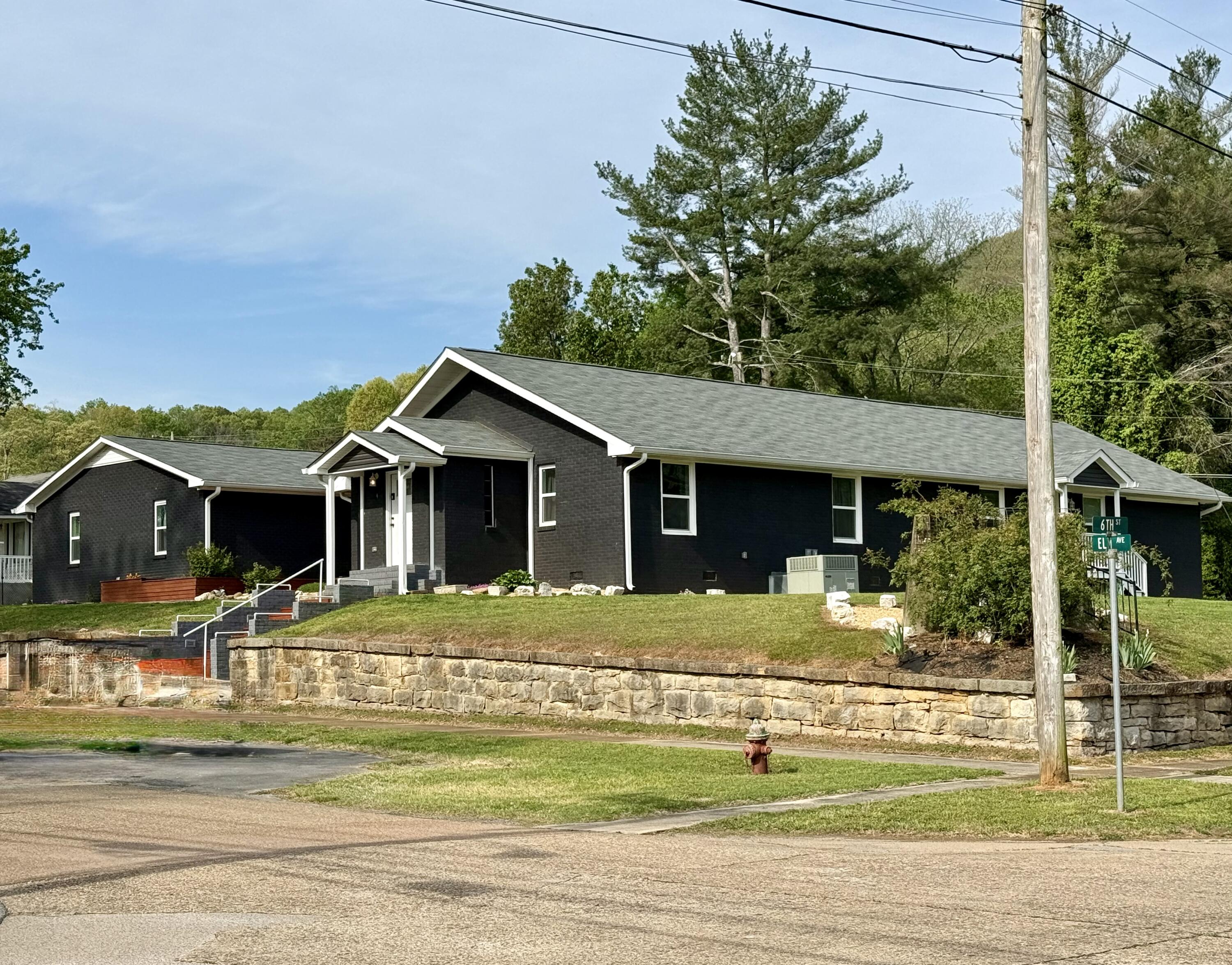 602 Elm Avenue, 1,2,3,4