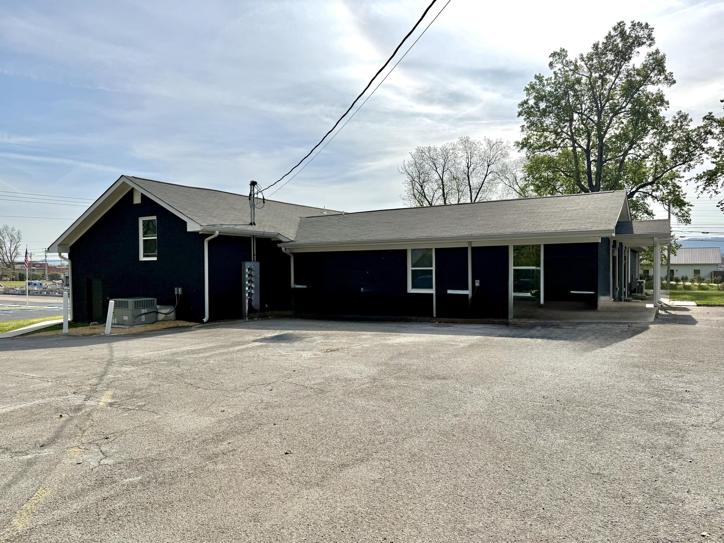 602 Elm Avenue, 1,2,3,4
