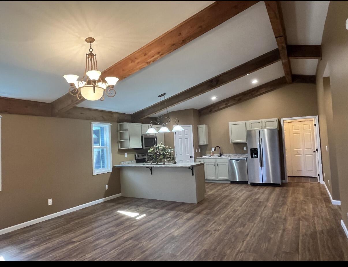 602 Elm Avenue, 1,2,3,4