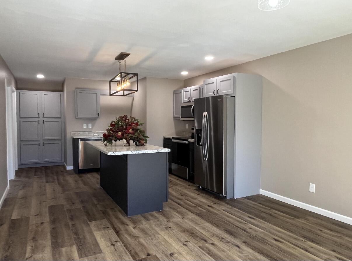 602 Elm Avenue, 1,2,3,4