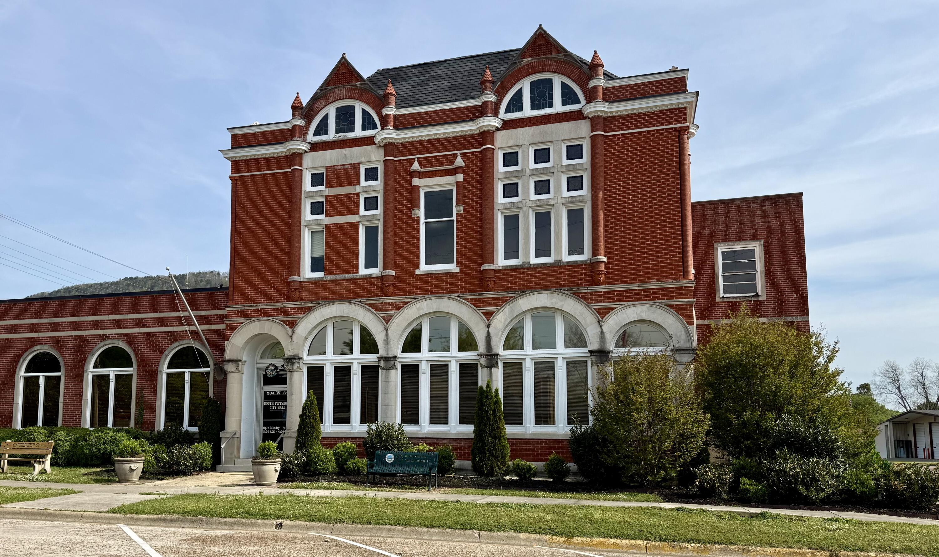 602 Elm Avenue, 1,2,3,4
