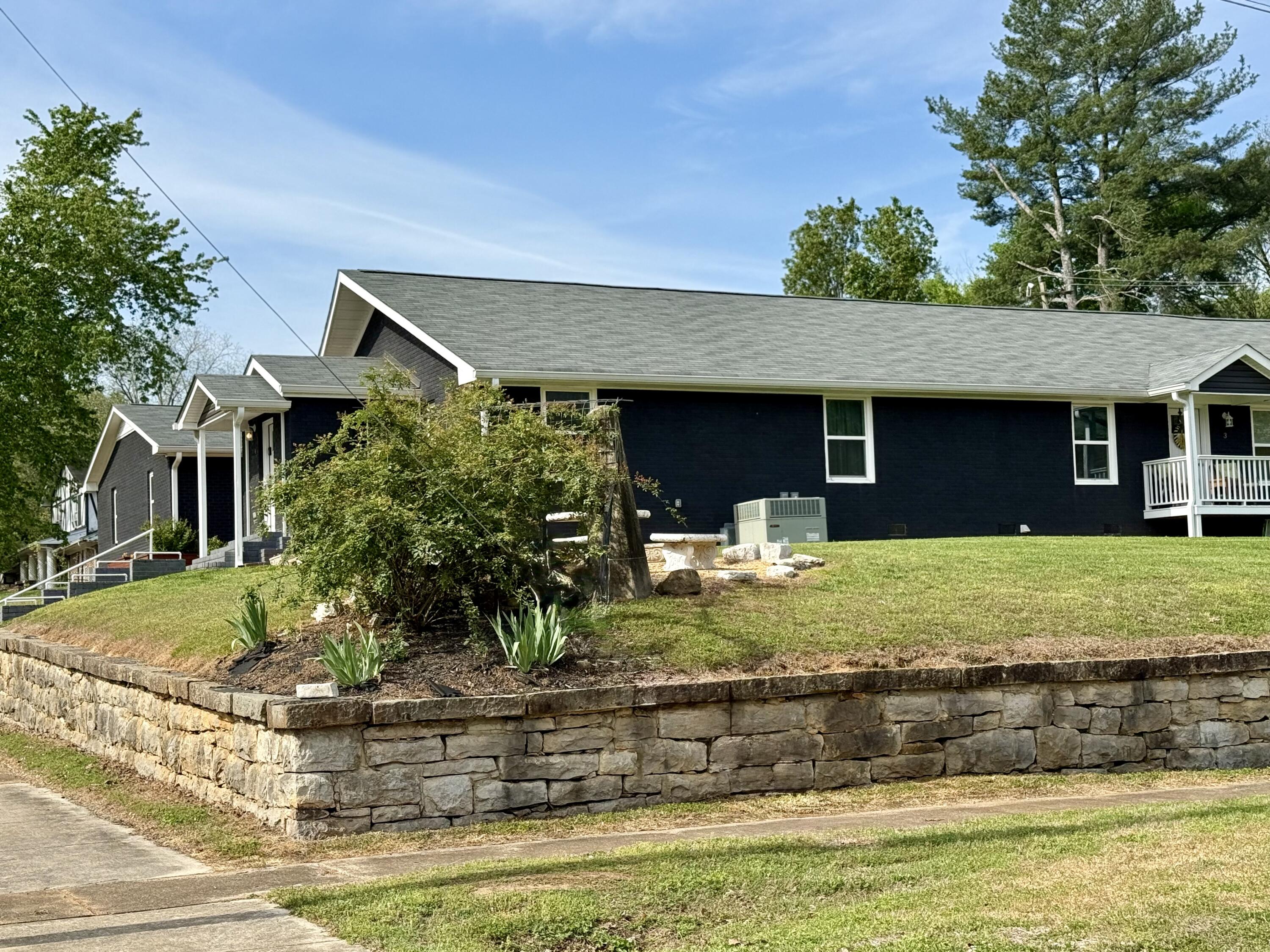 602 Elm Avenue, 1,2,3,4