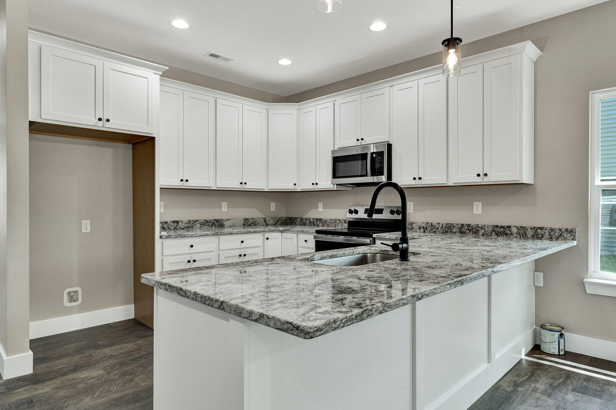 1130 18th Street NW