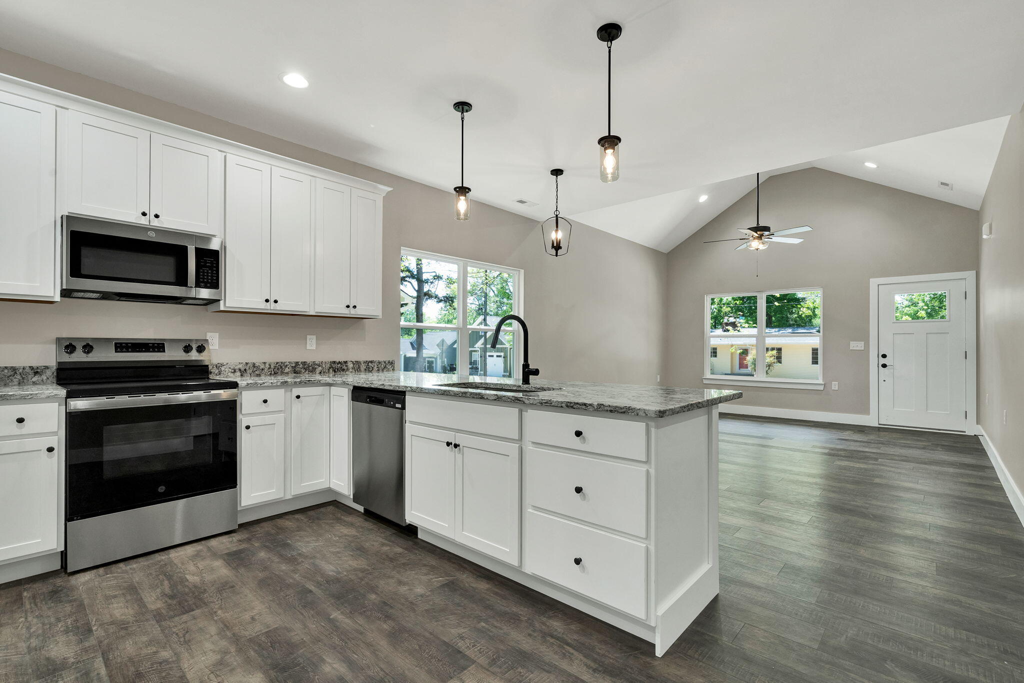 1130 18th Street NW