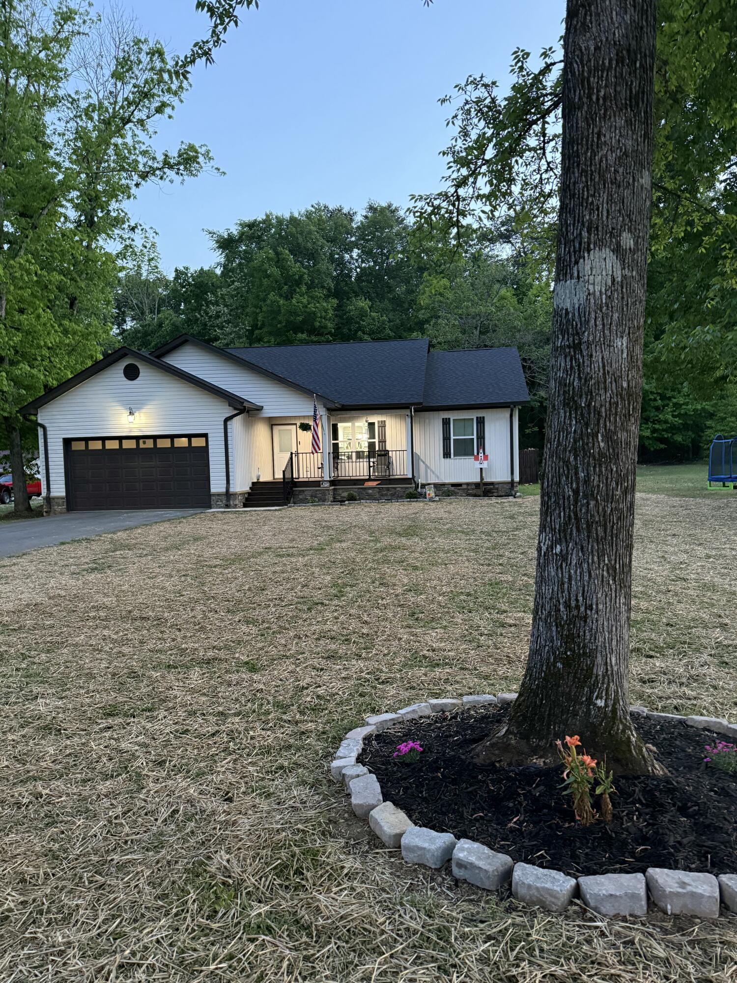 418 Old State Hwy 8