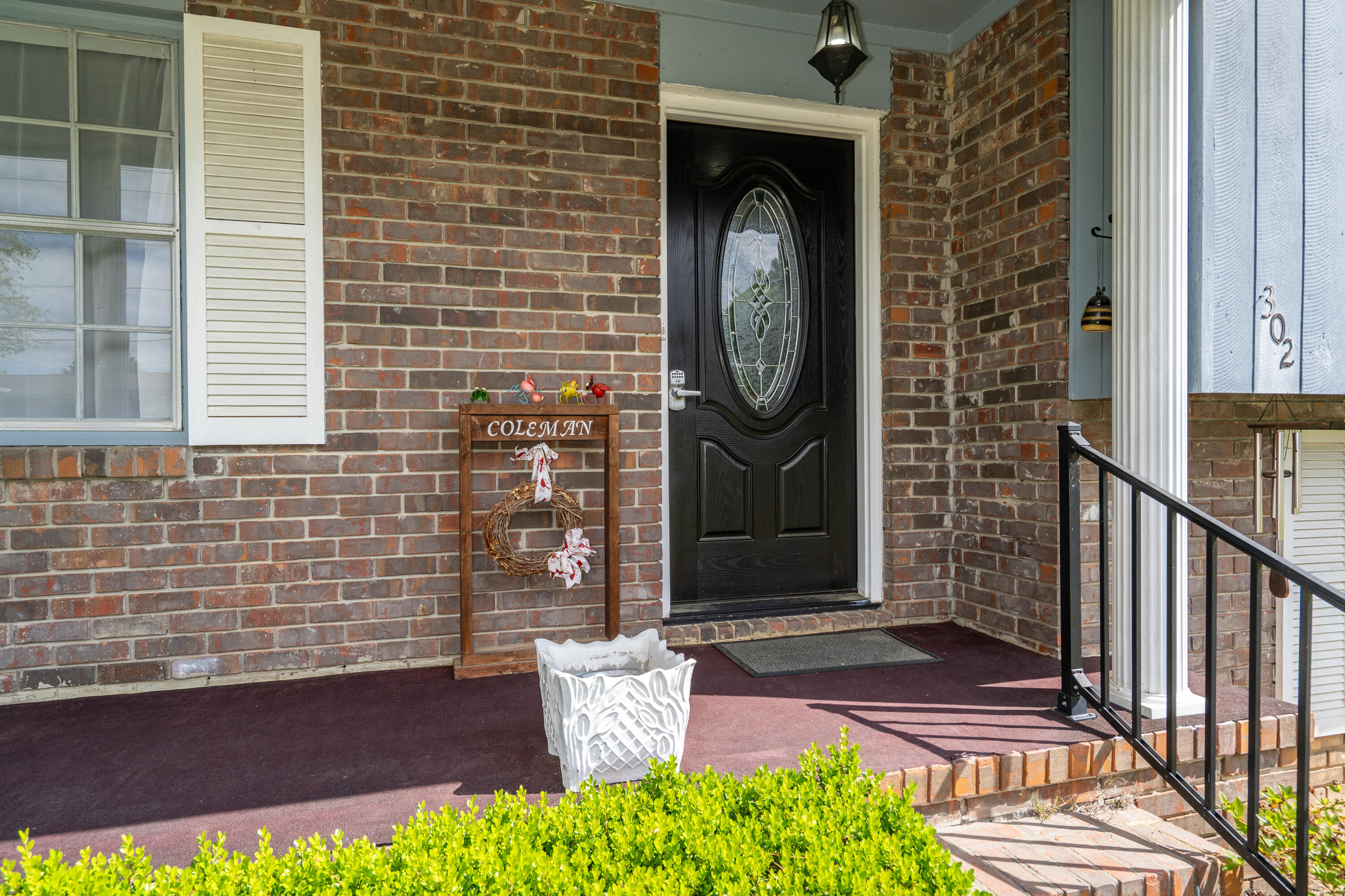 302 Johnson Street, LaFayette