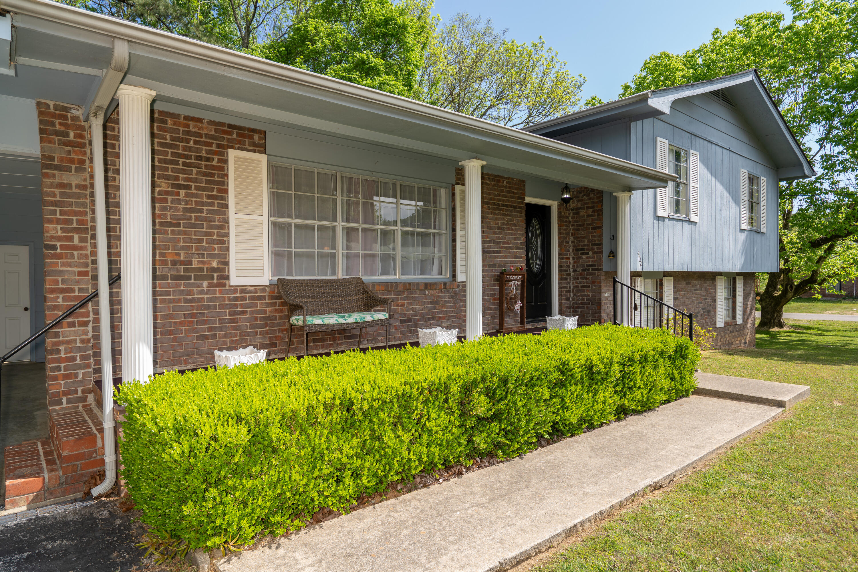302 Johnson Street, LaFayette