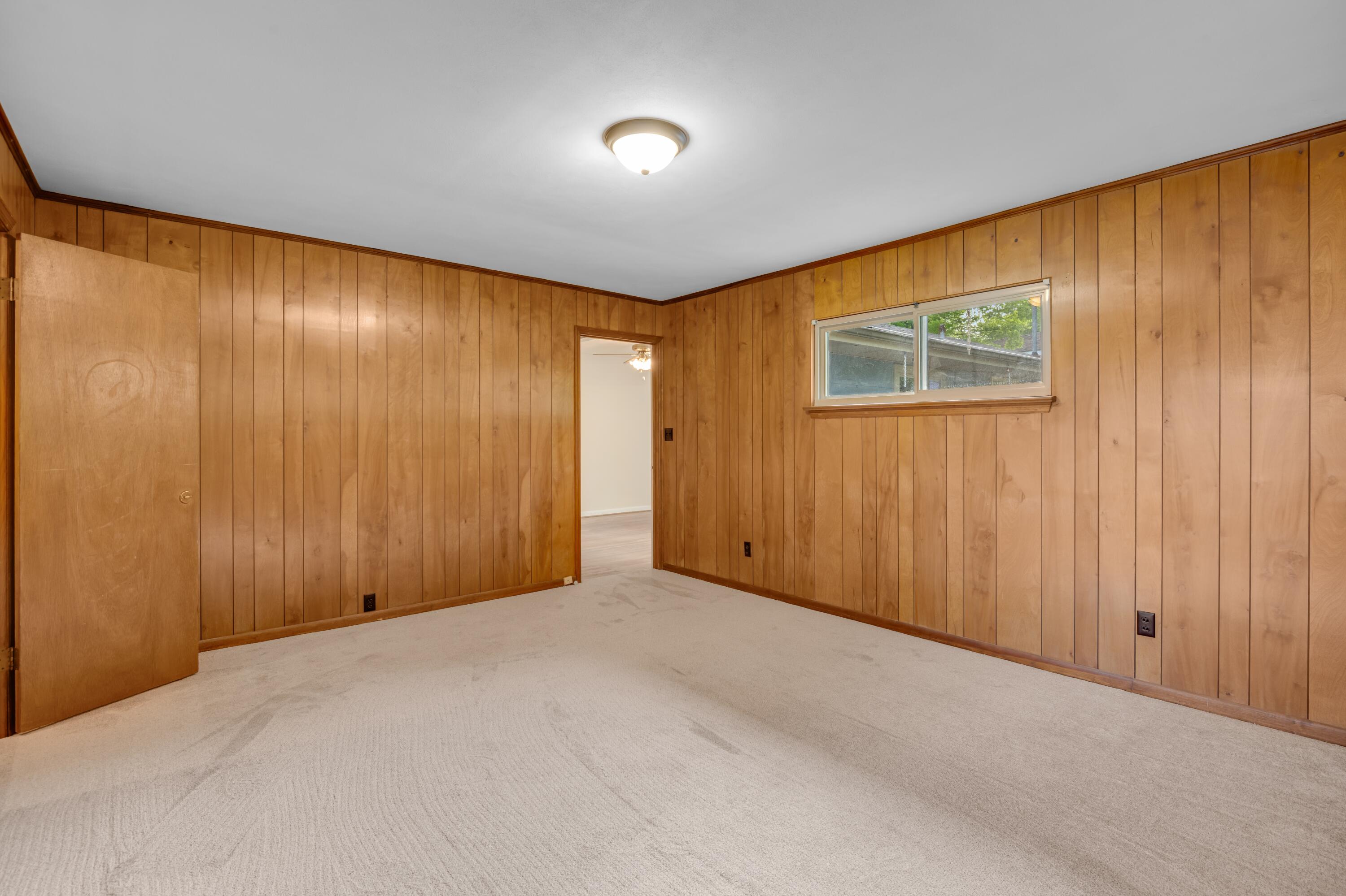 3841 Rollingwood Drive