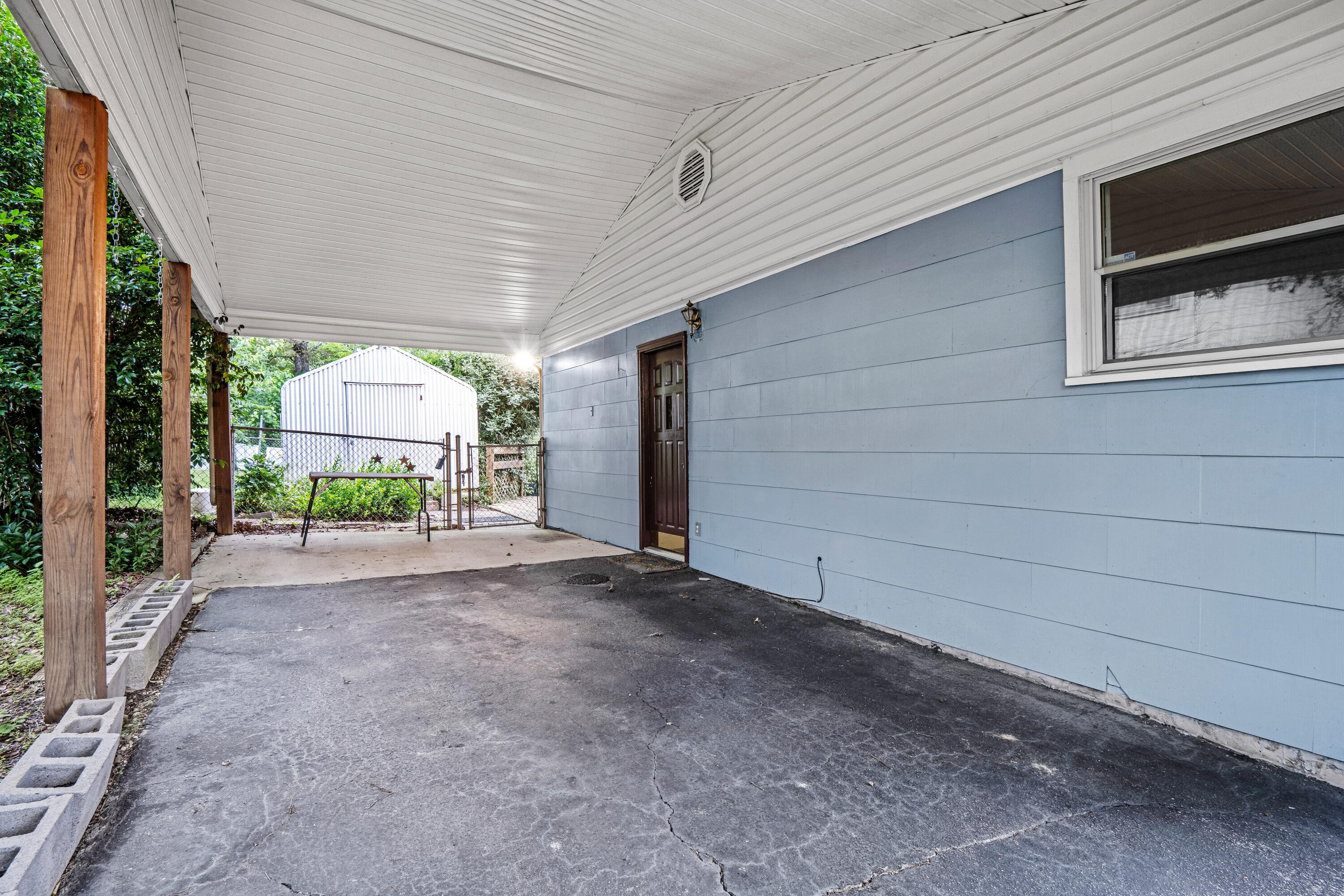 3841 Rollingwood Drive