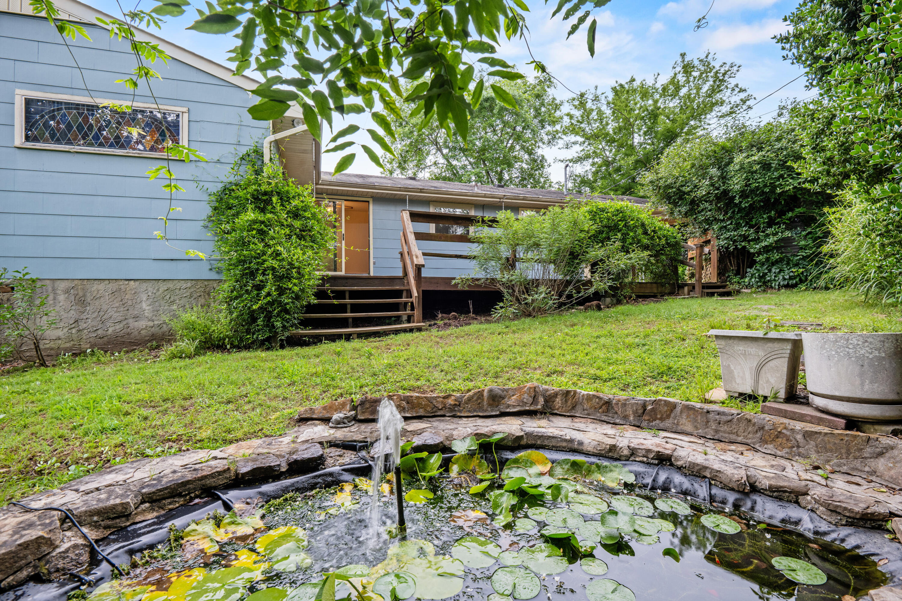 3841 Rollingwood Drive