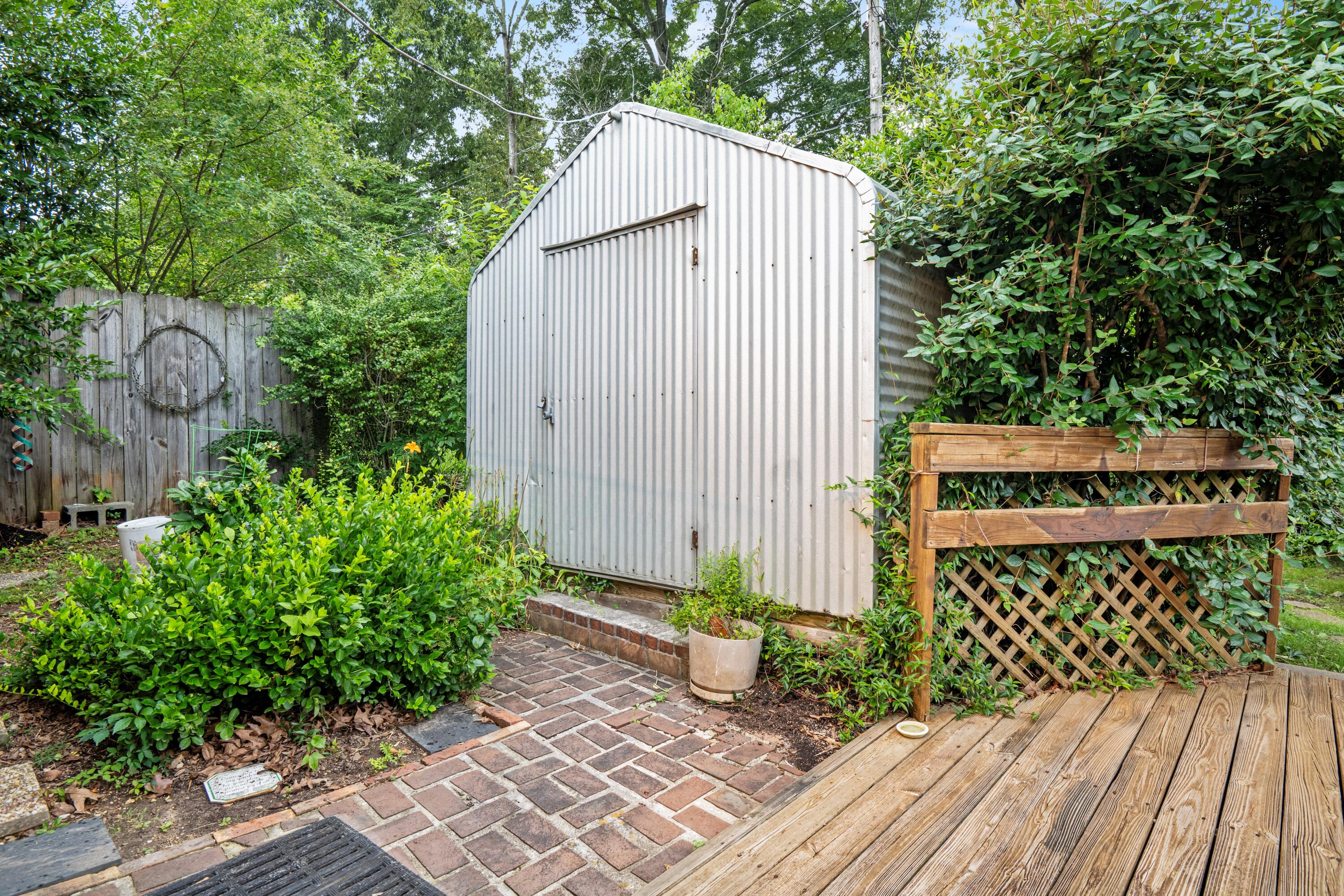 3841 Rollingwood Drive
