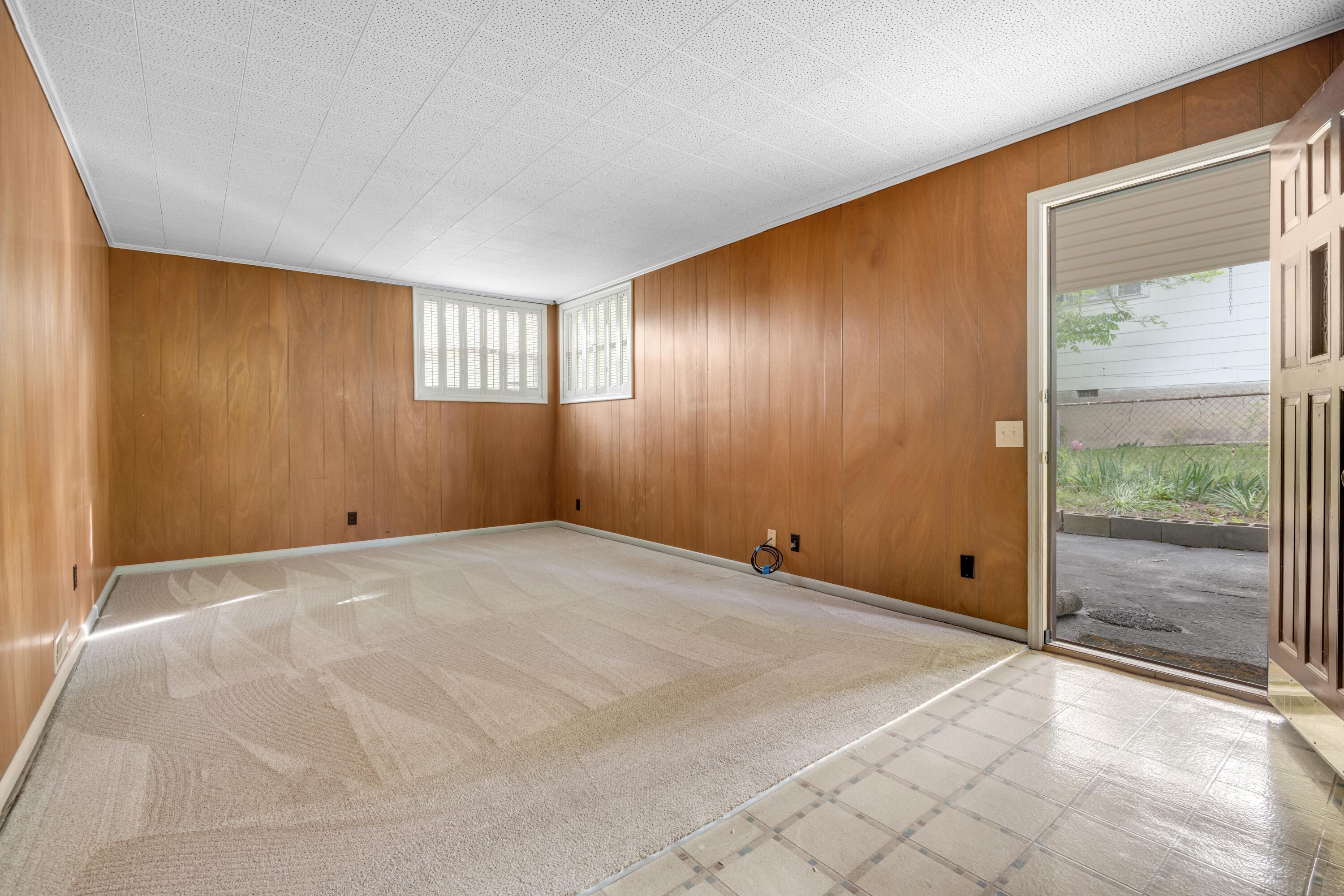 3841 Rollingwood Drive