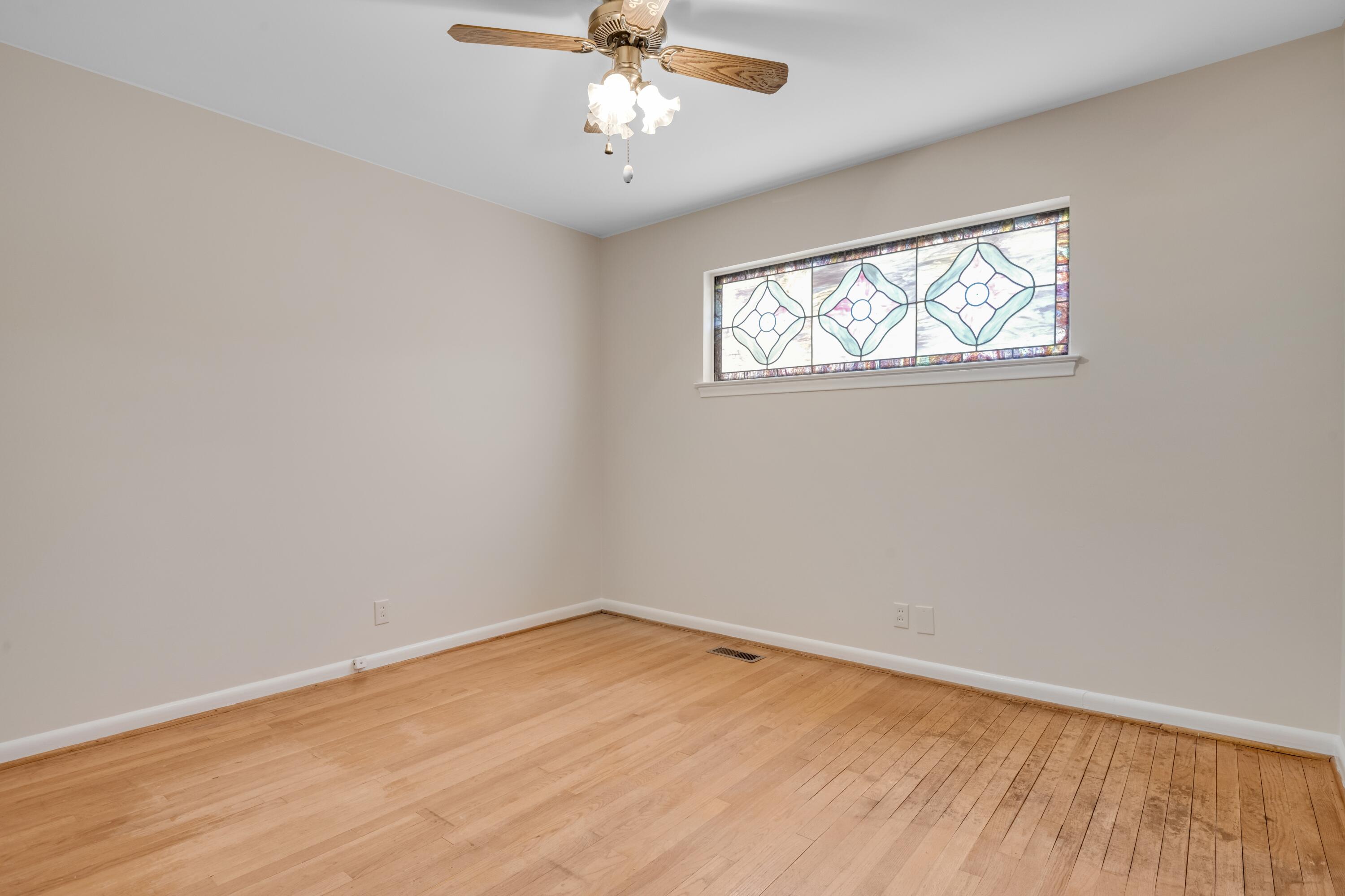 3841 Rollingwood Drive