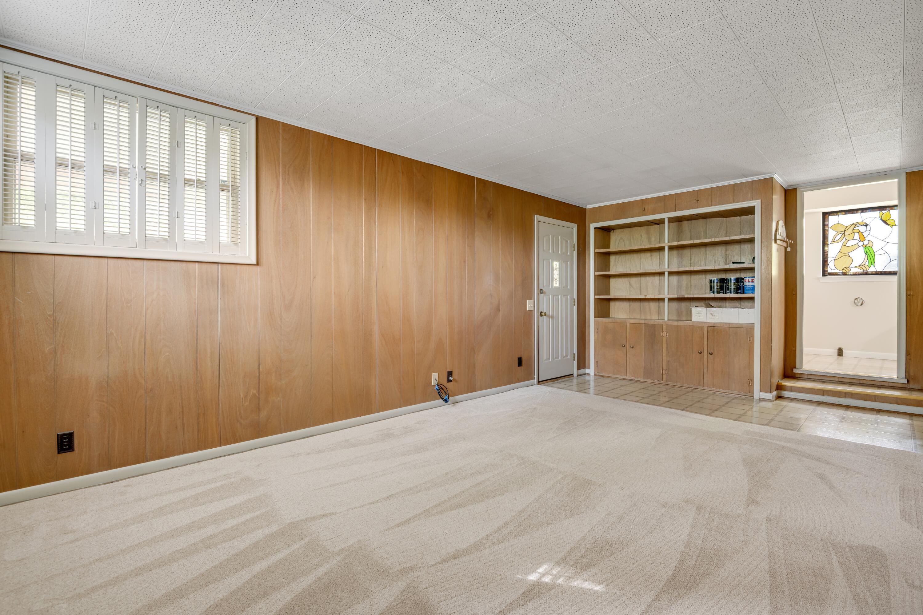 3841 Rollingwood Drive
