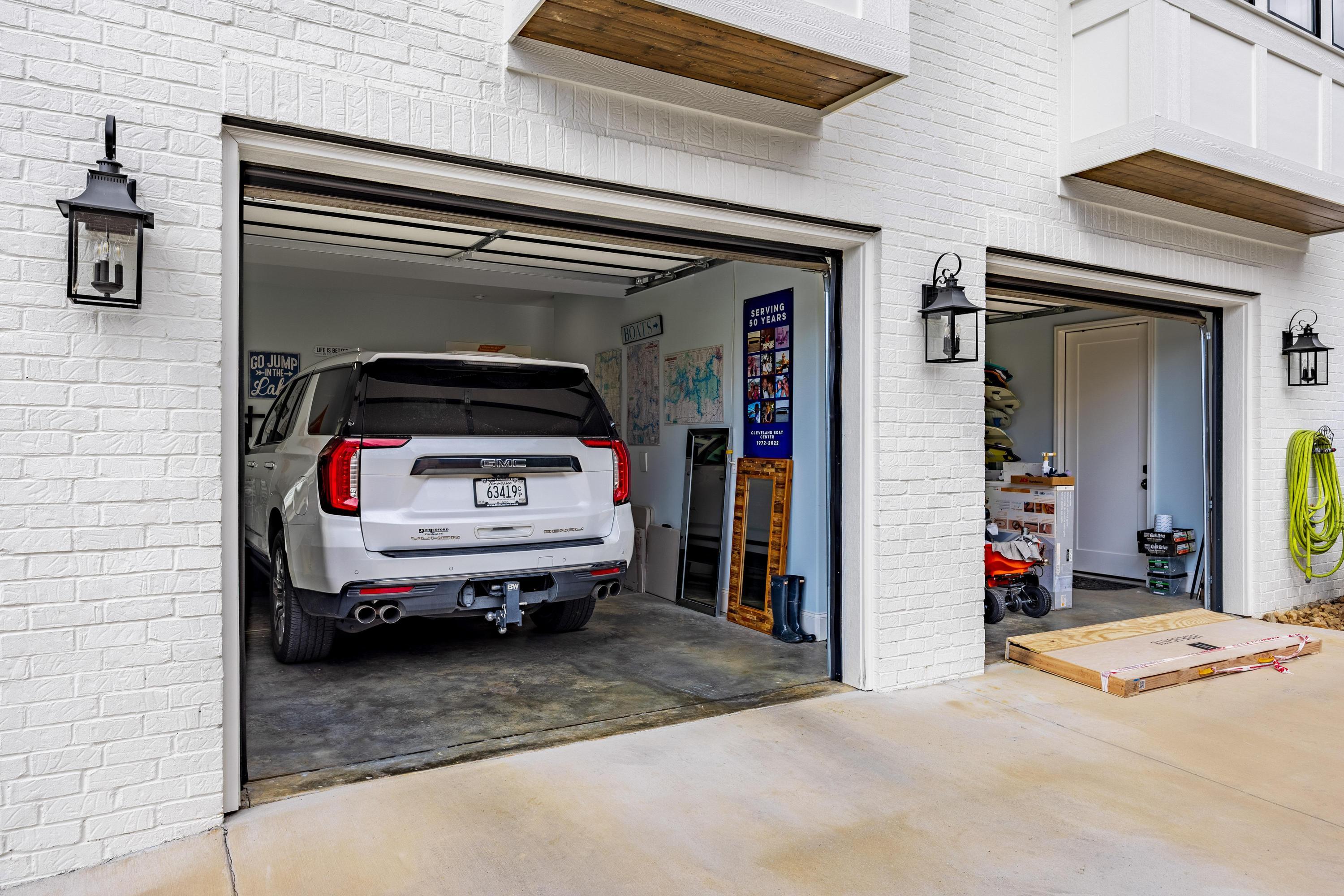 6376 Lynn Road