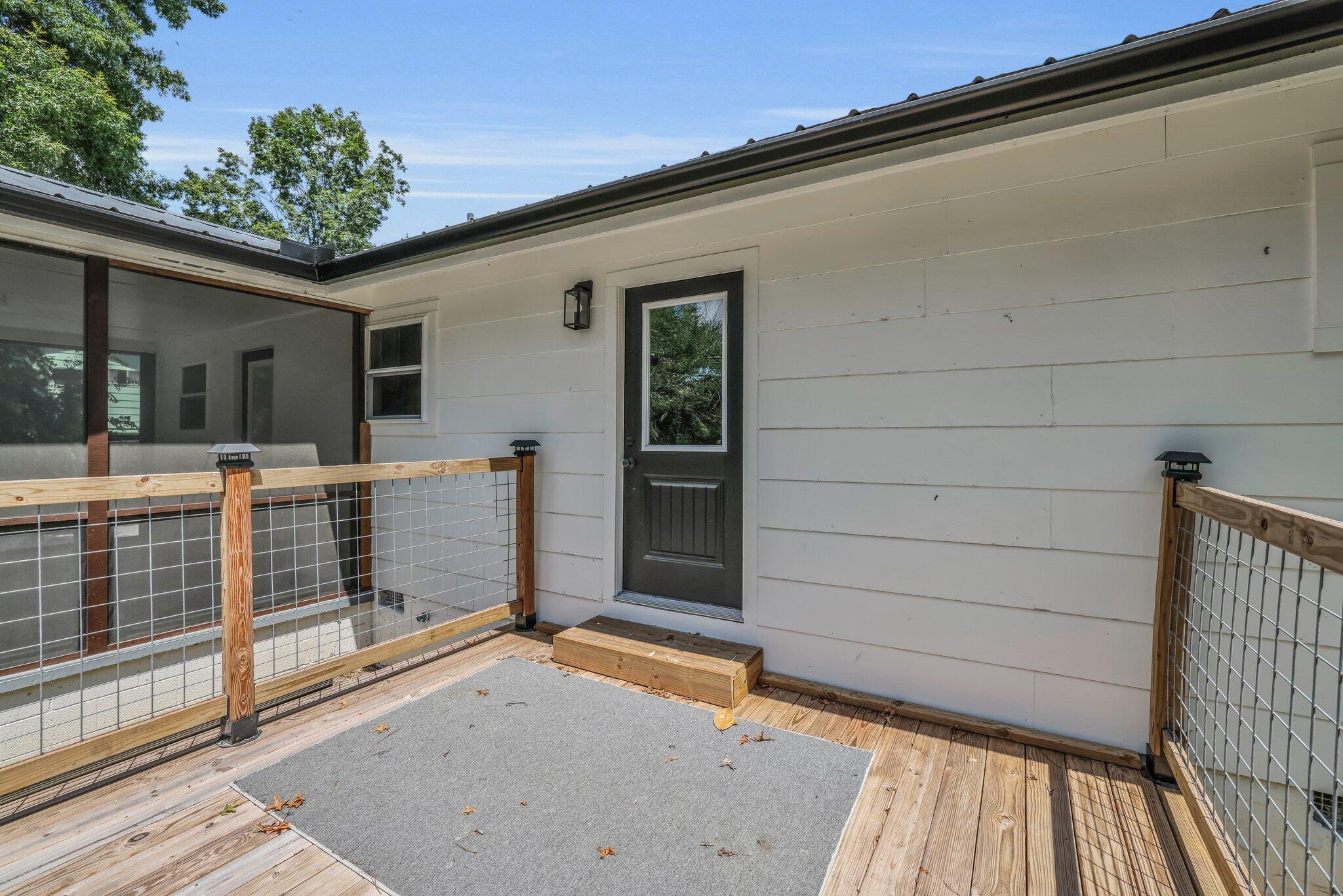 475 Hiawatha Circle