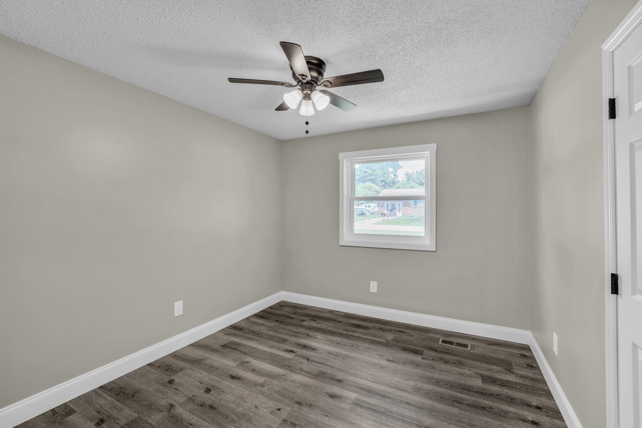 475 Hiawatha Circle