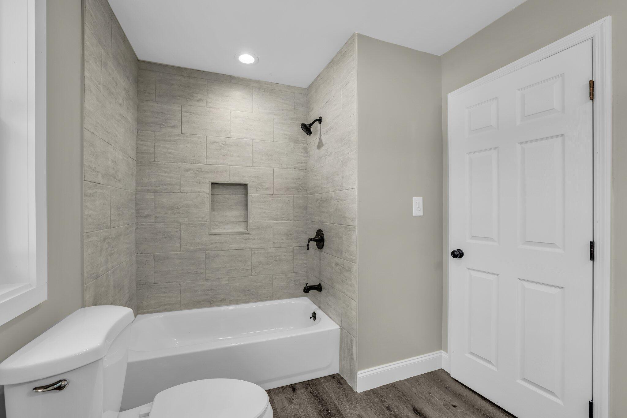 475 Hiawatha Circle