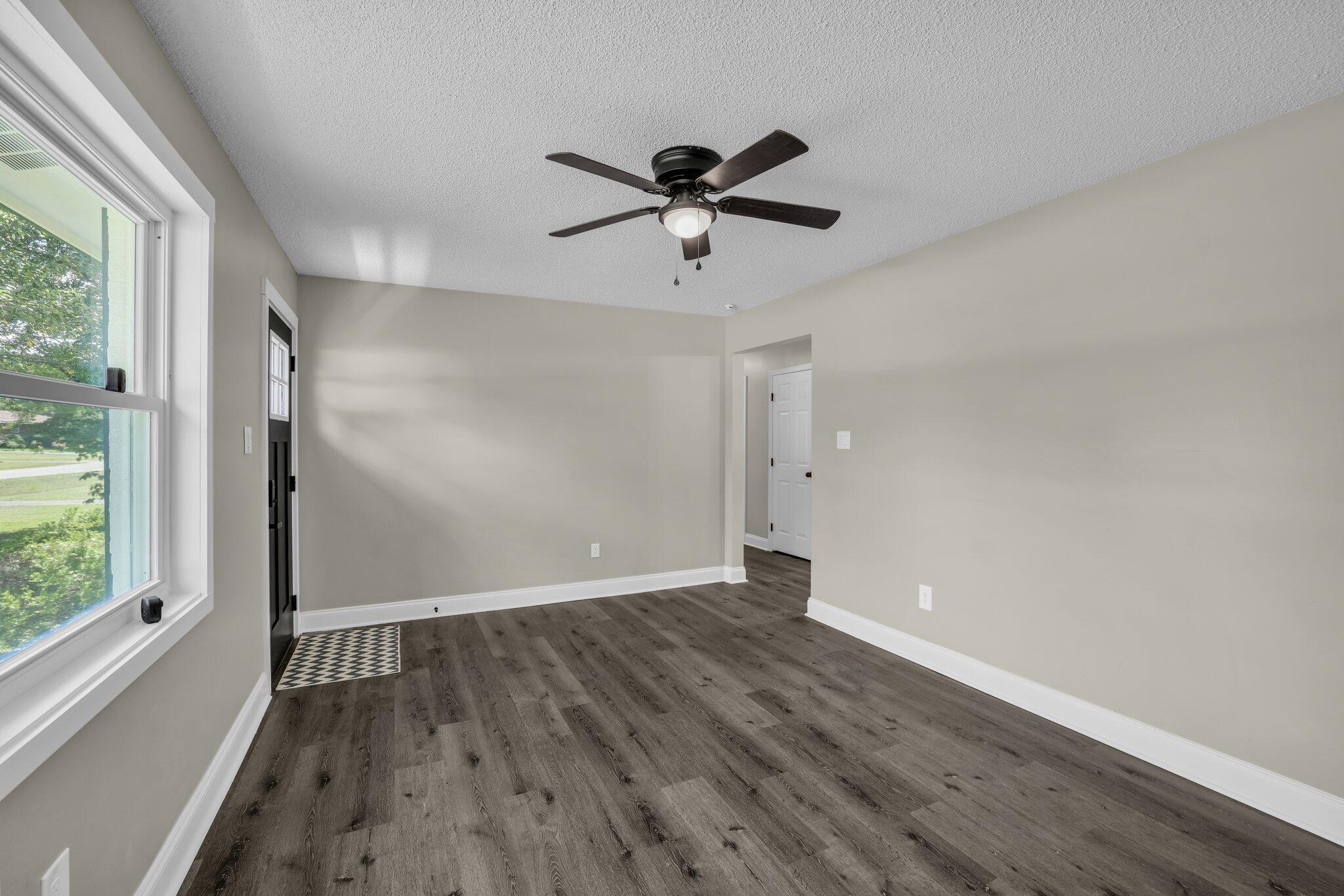 475 Hiawatha Circle