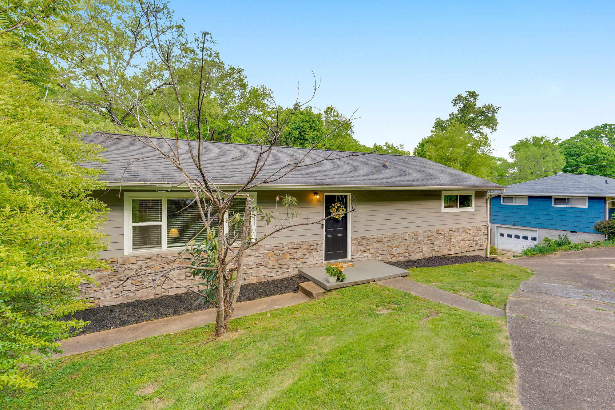 3616 Thrushwood Drive