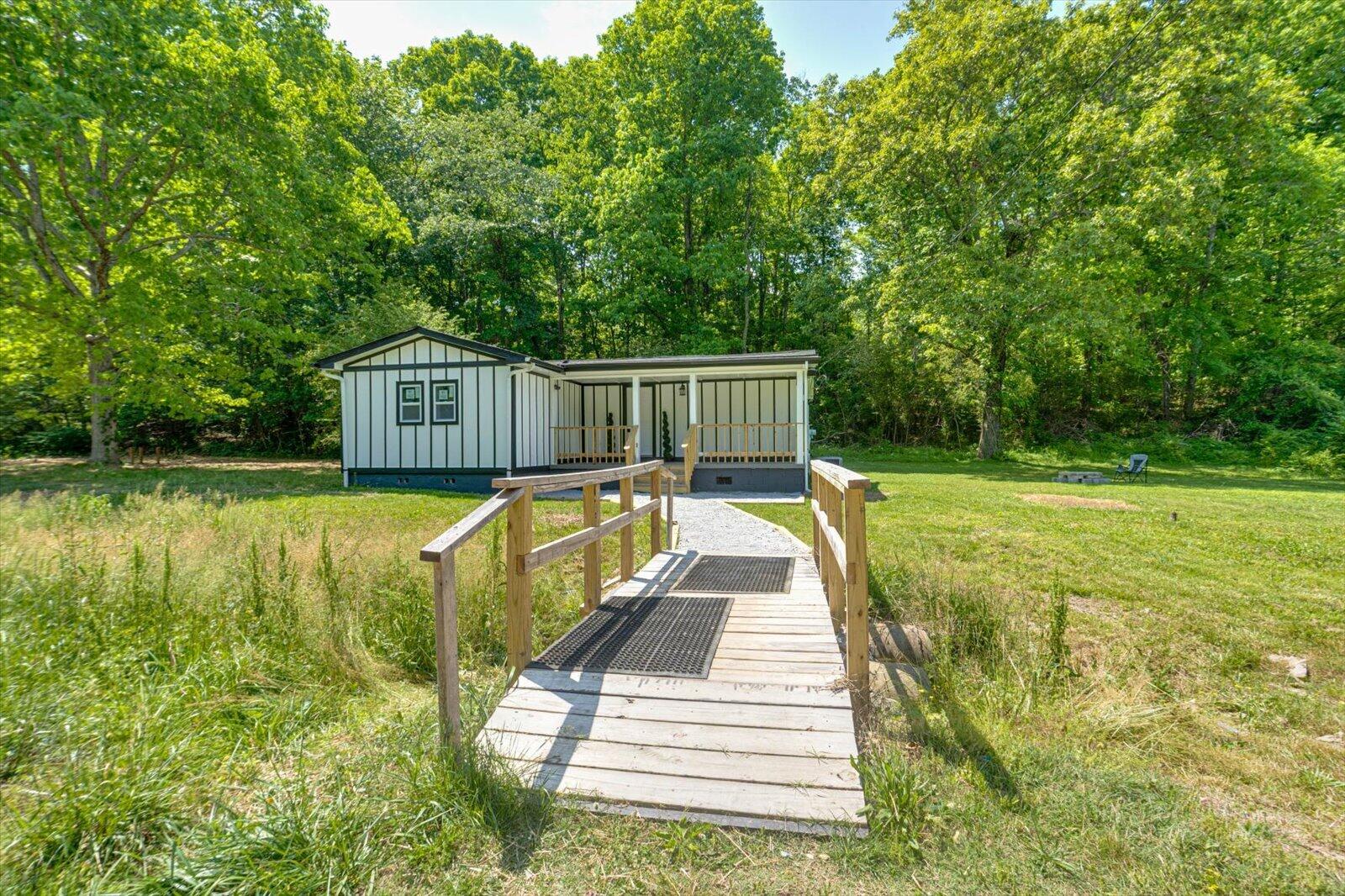 7226 Taylor Road