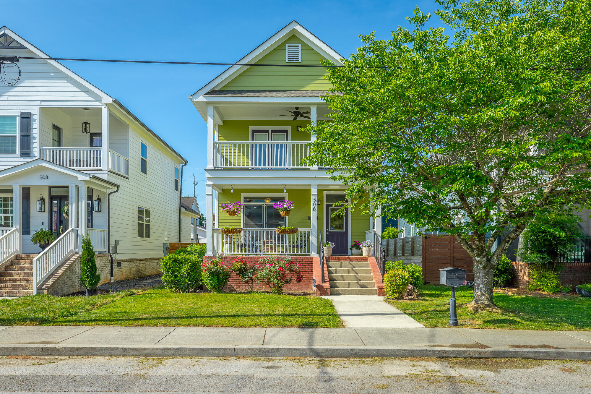 506 E 16th Street