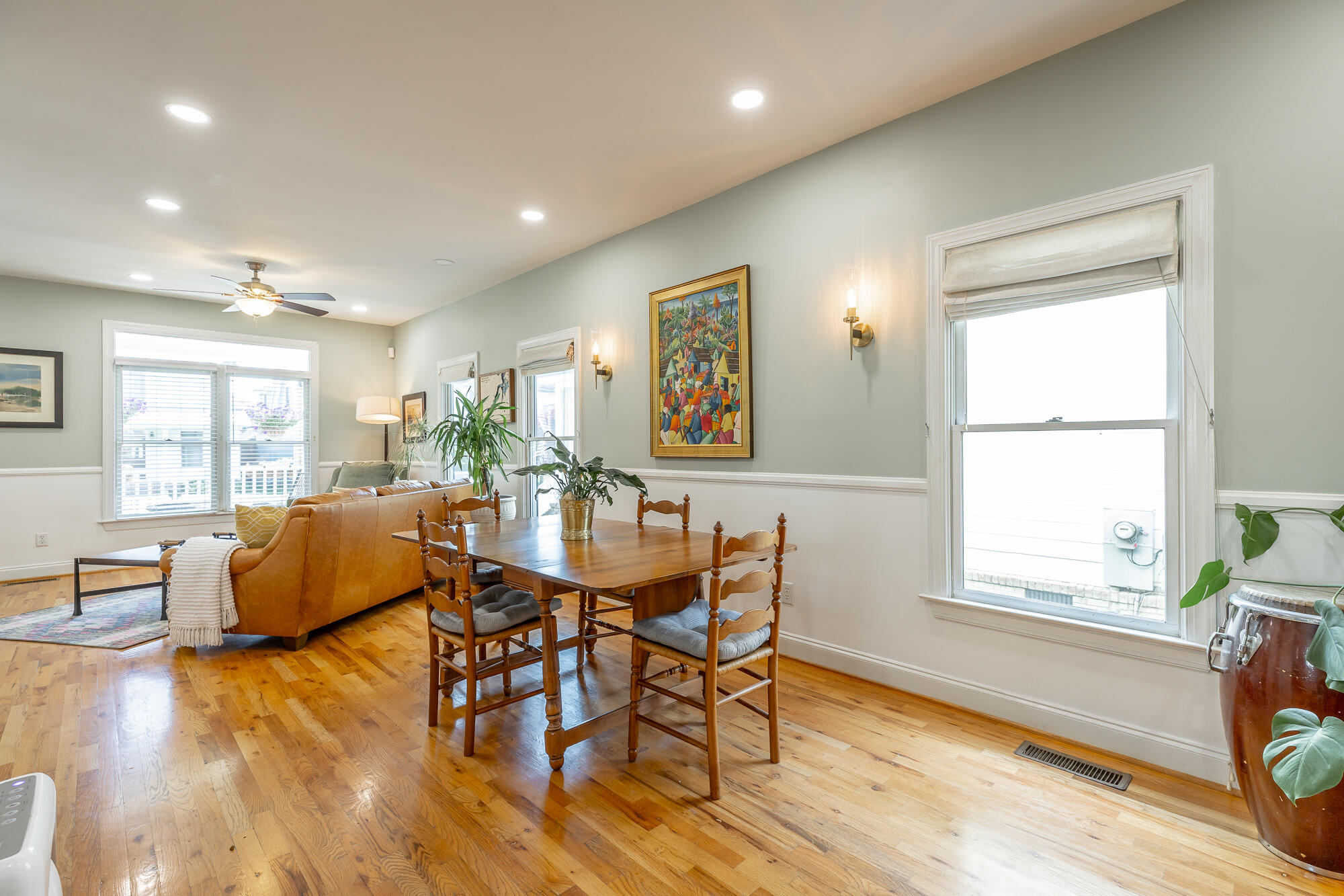 506 E 16th Street
