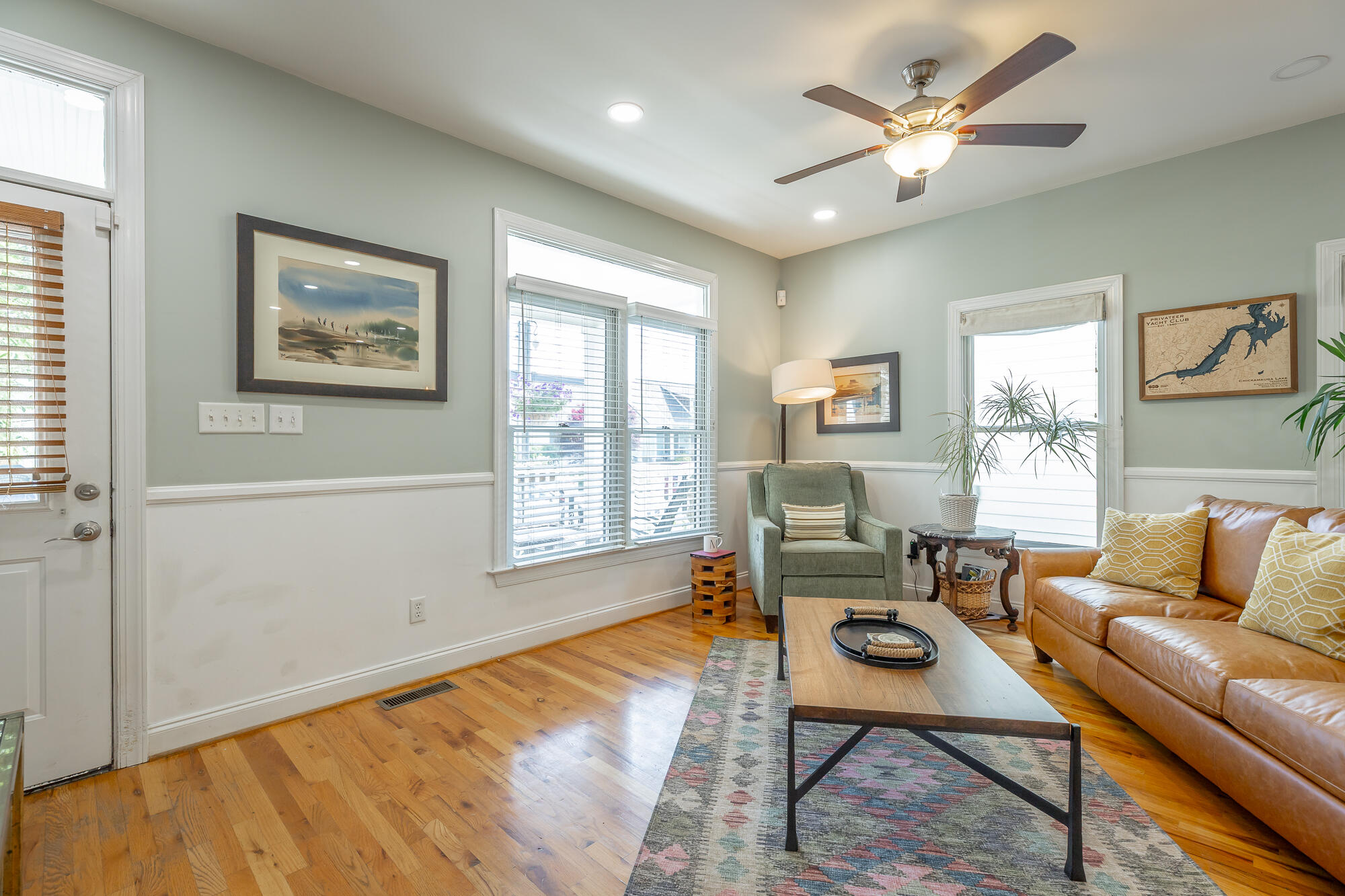 506 E 16th Street