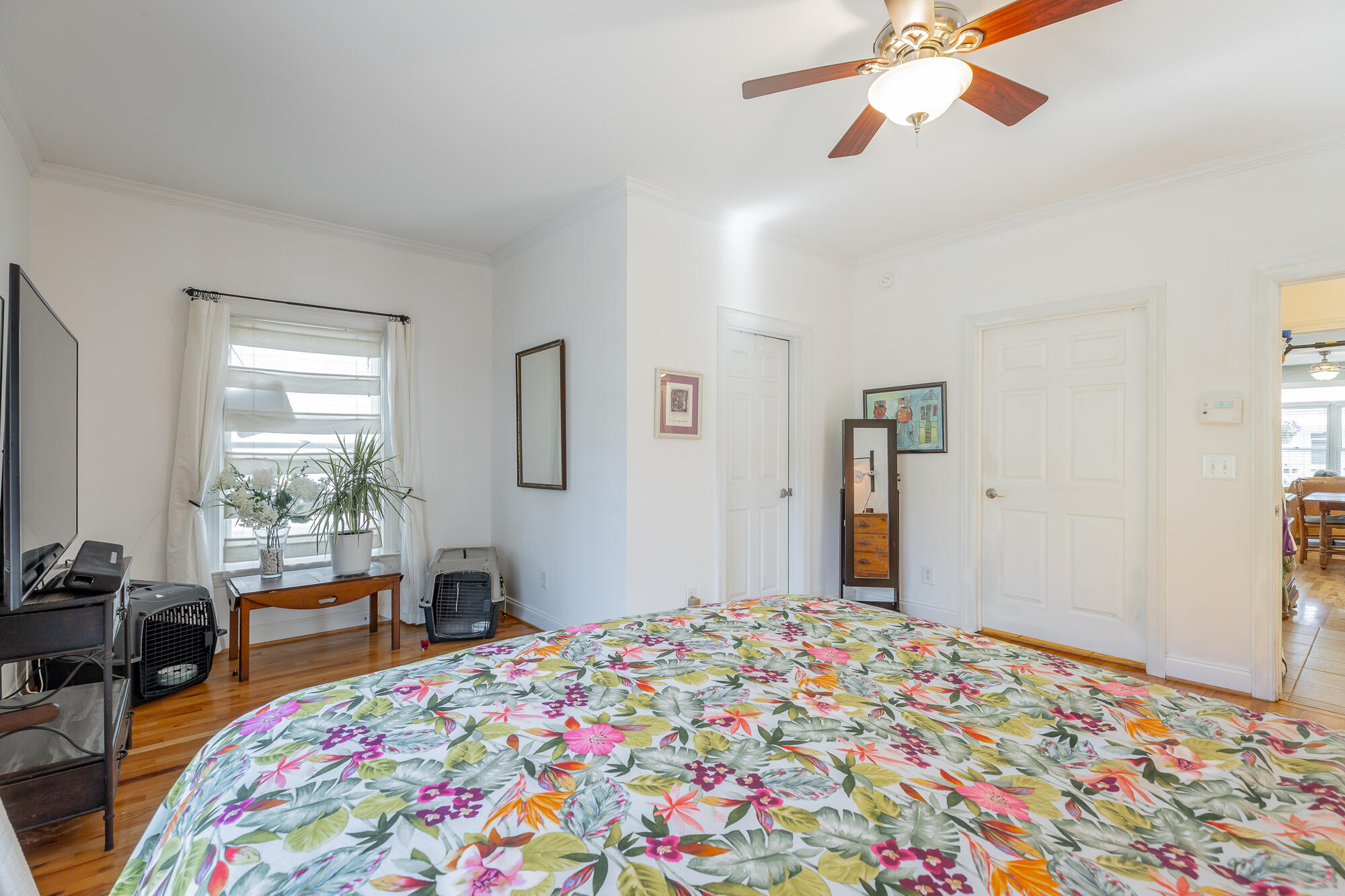 506 E 16th Street
