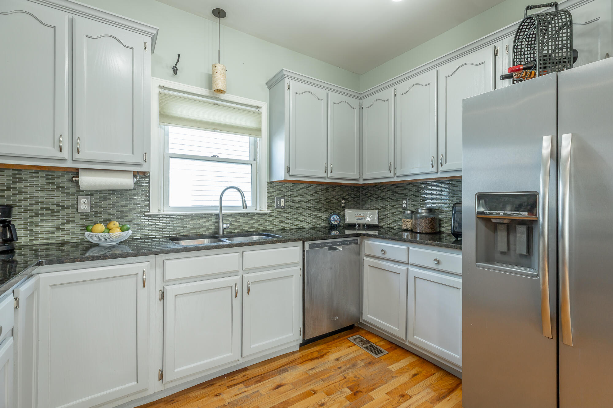 506 E 16th Street
