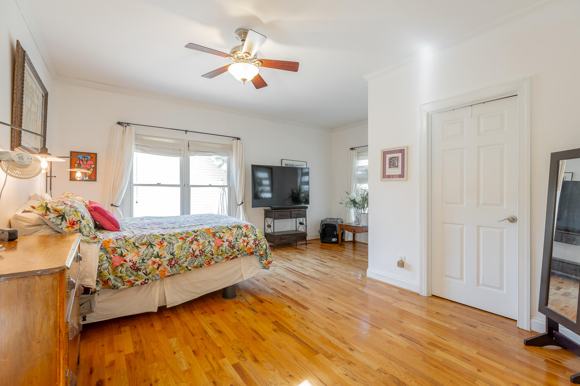 506 E 16th Street